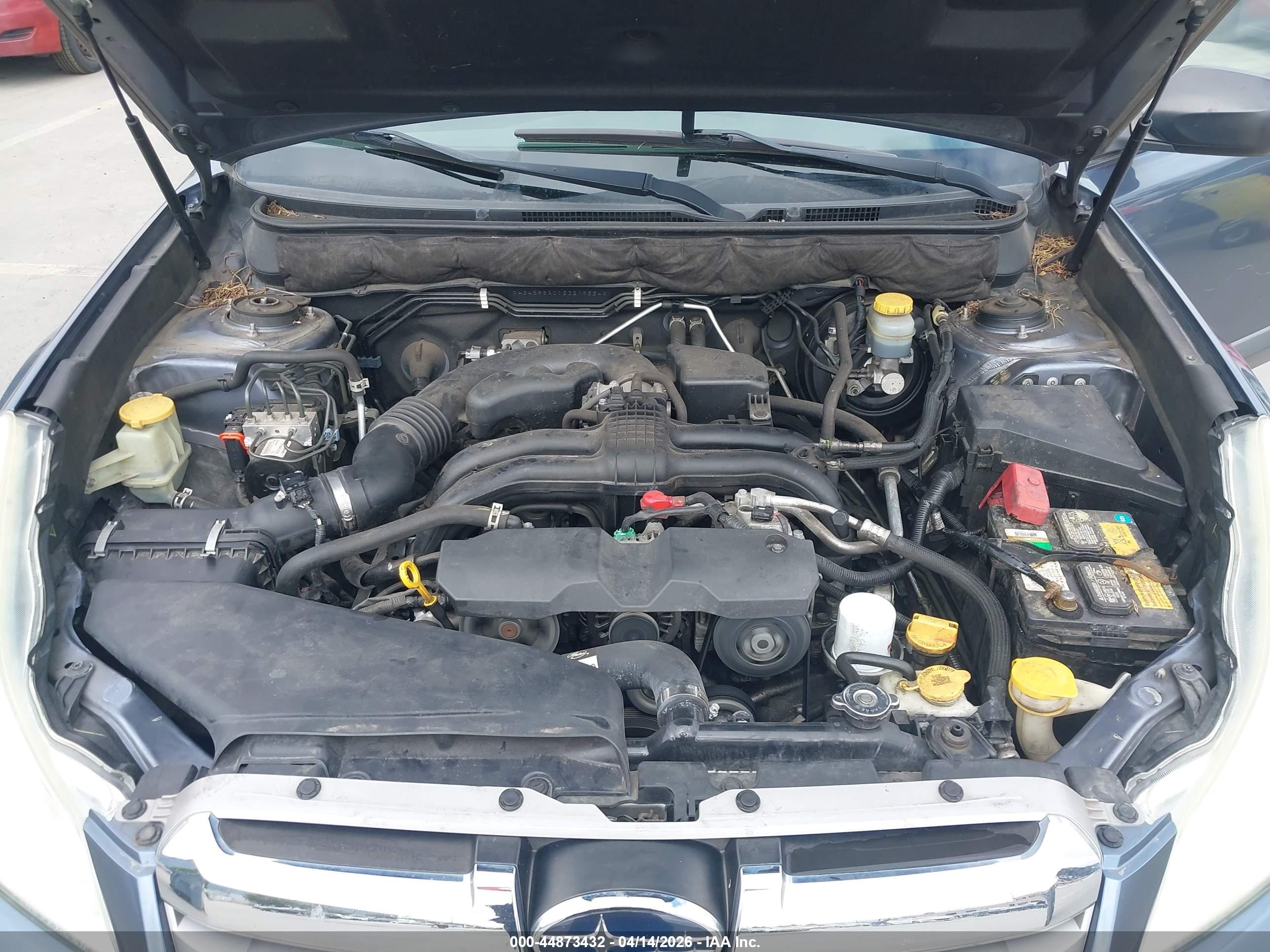 SUBARU OUTBACK image 10