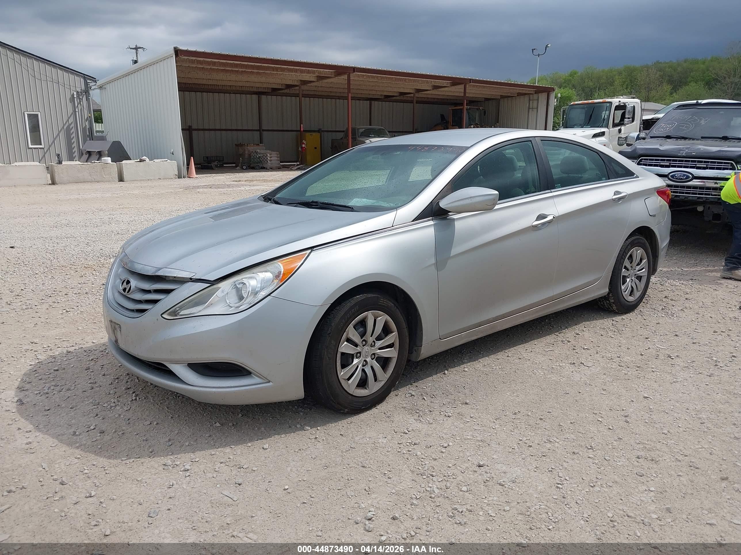 HYUNDAI SONATA image 2