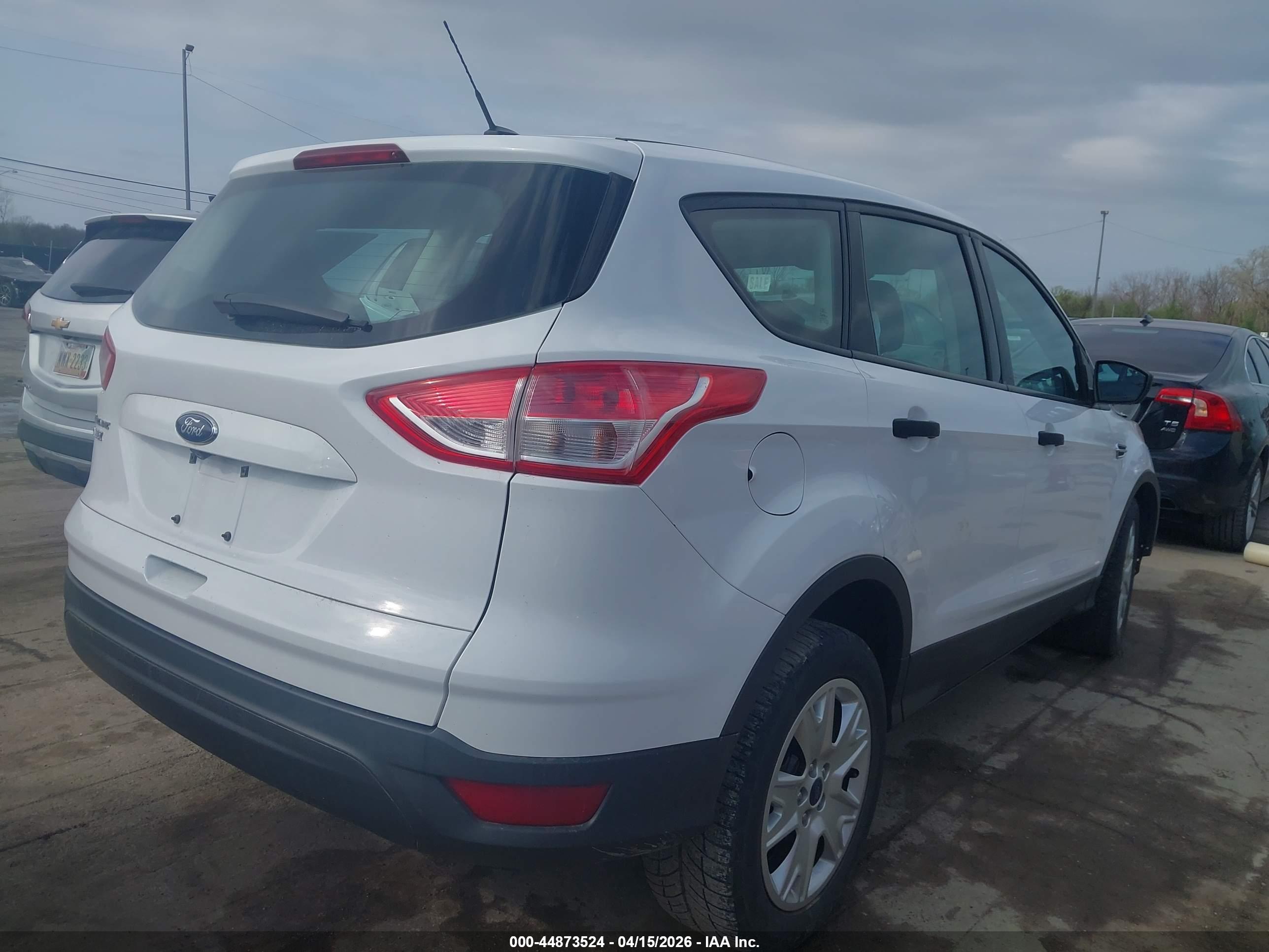 FORD ESCAPE image 4