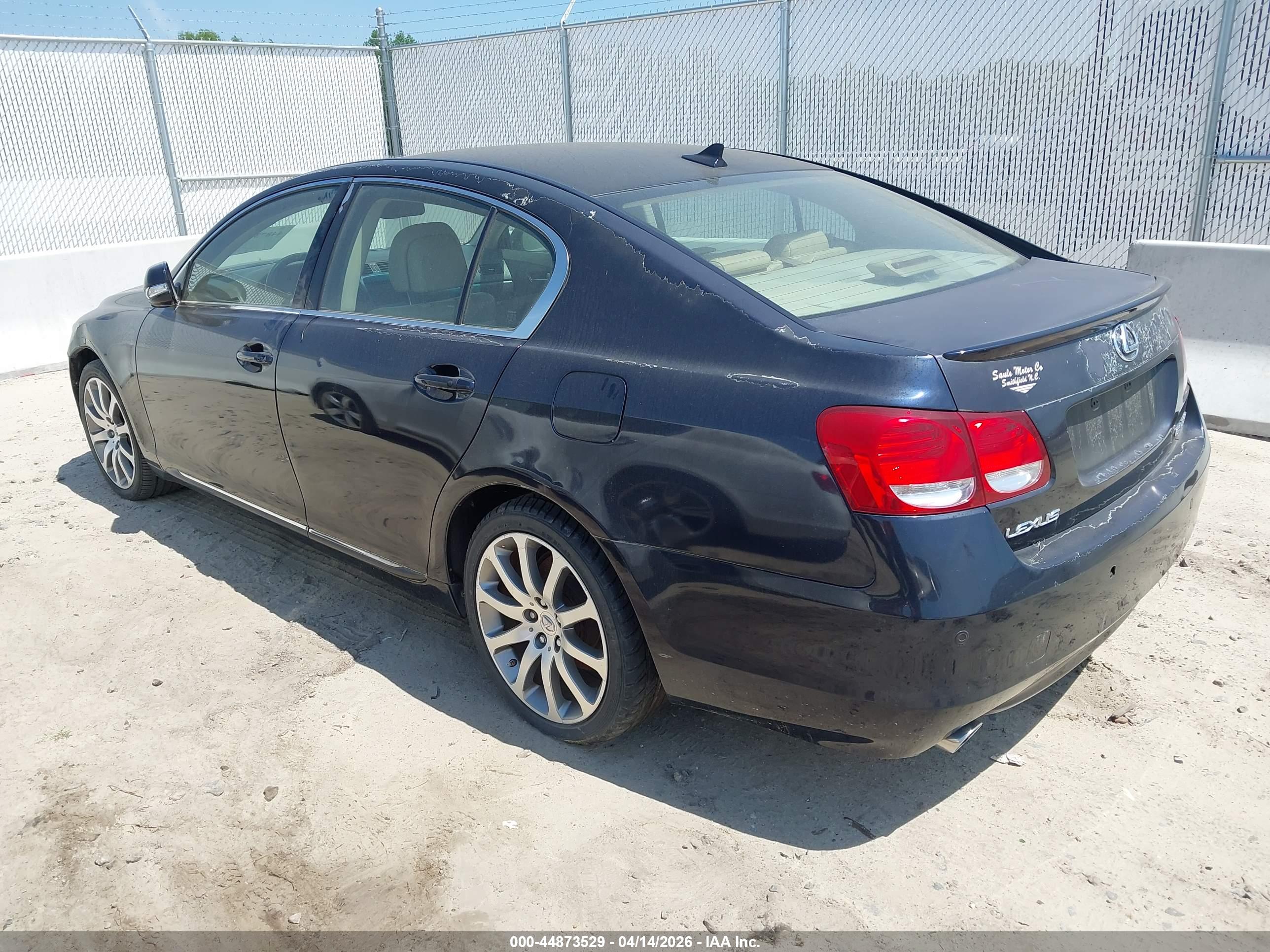 LEXUS GS image 3