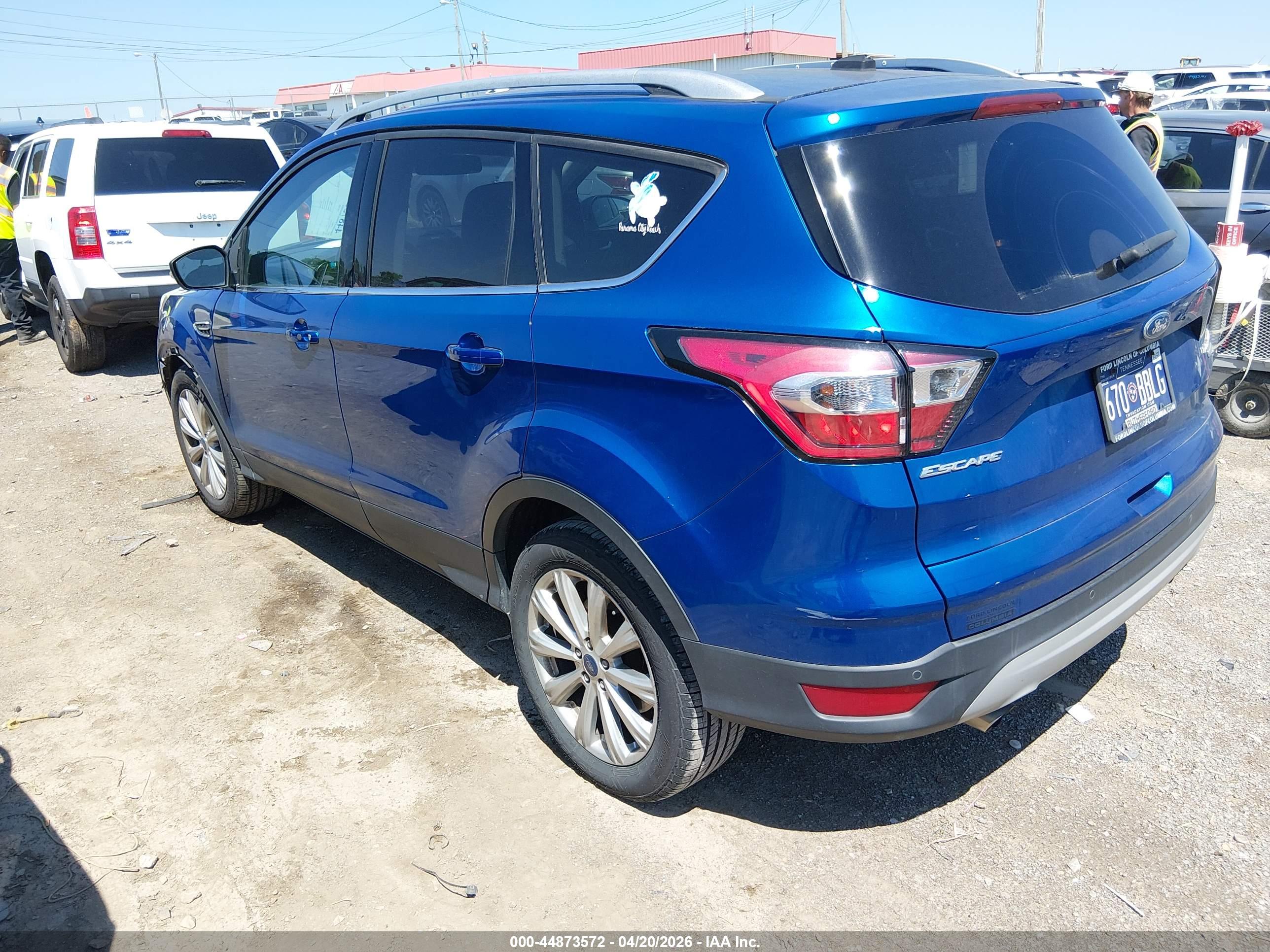 FORD ESCAPE image 3