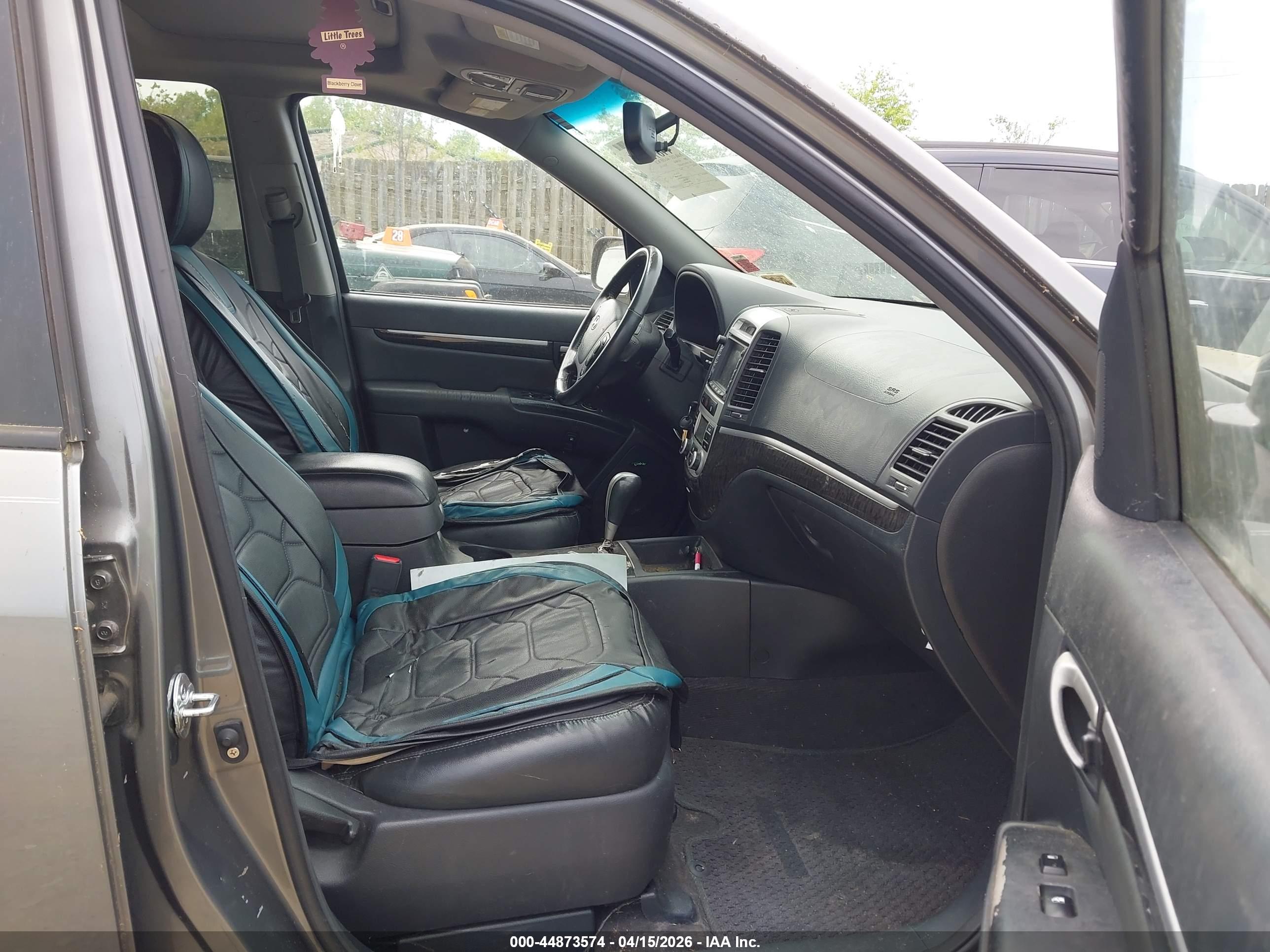 HYUNDAI SANTA image 5