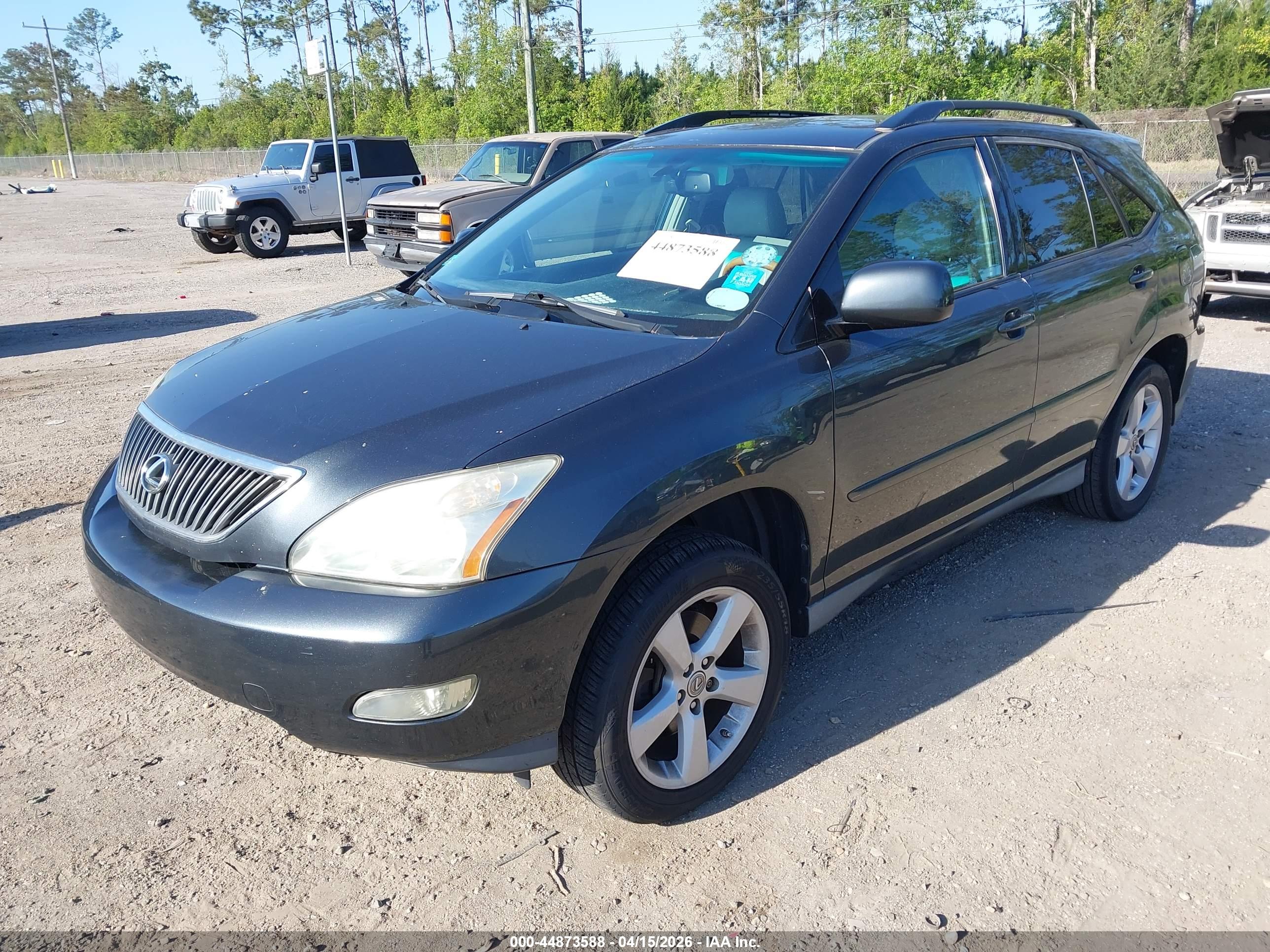 LEXUS RX image 2