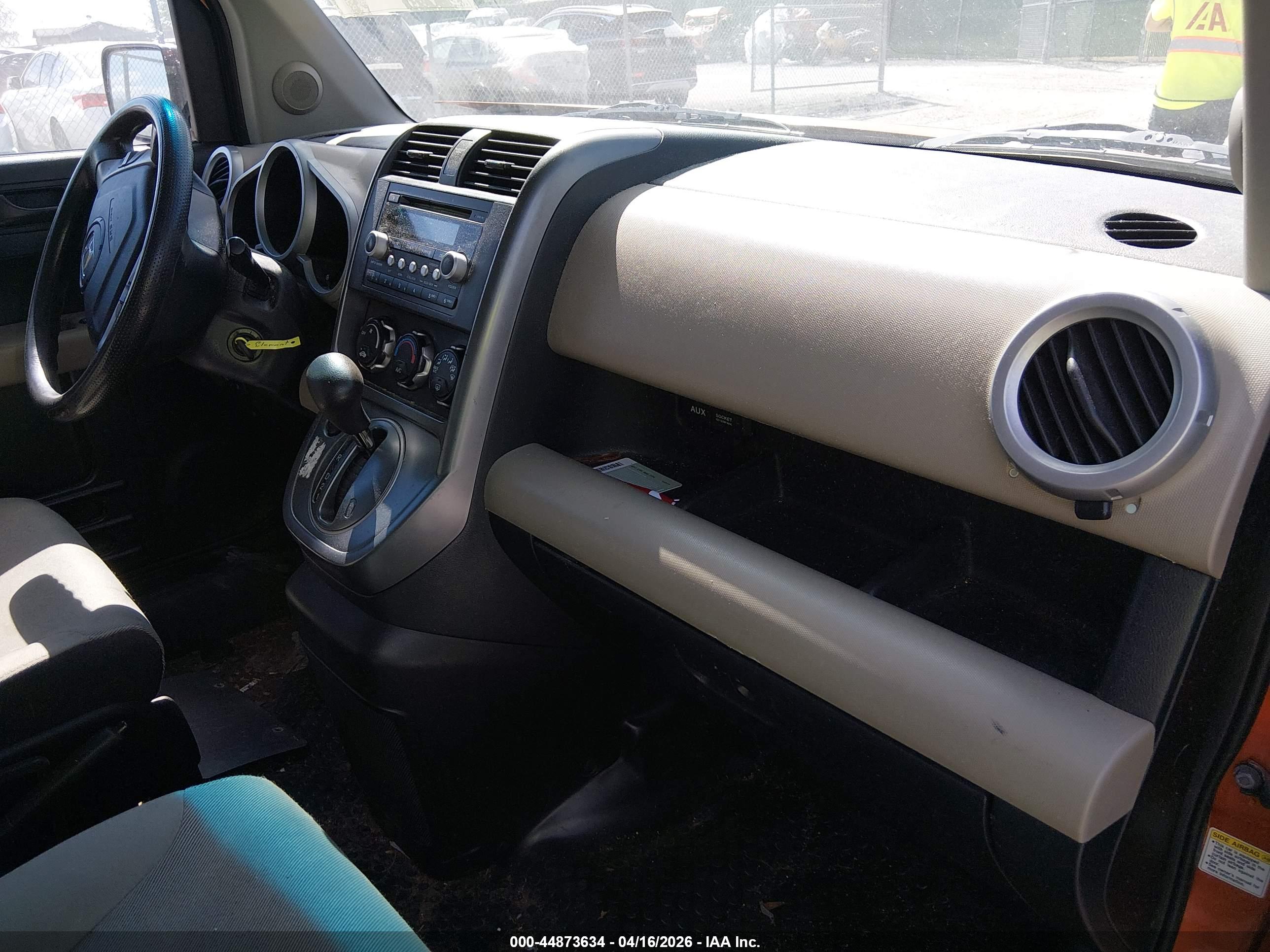 HONDA ELEMENT image 5