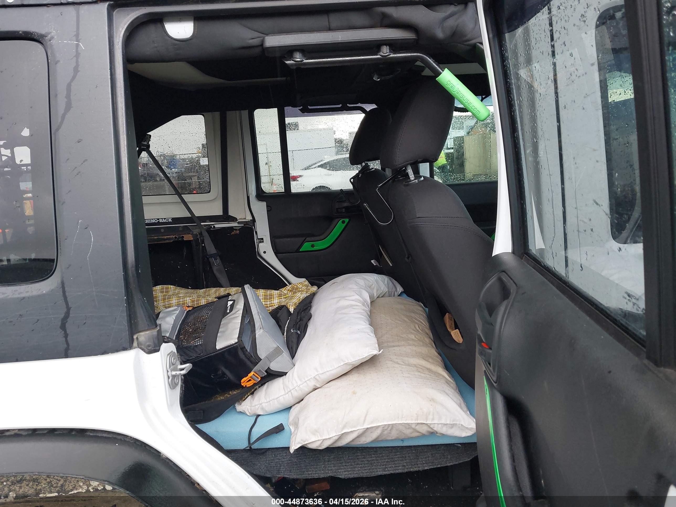 JEEP WRANGLER image 8