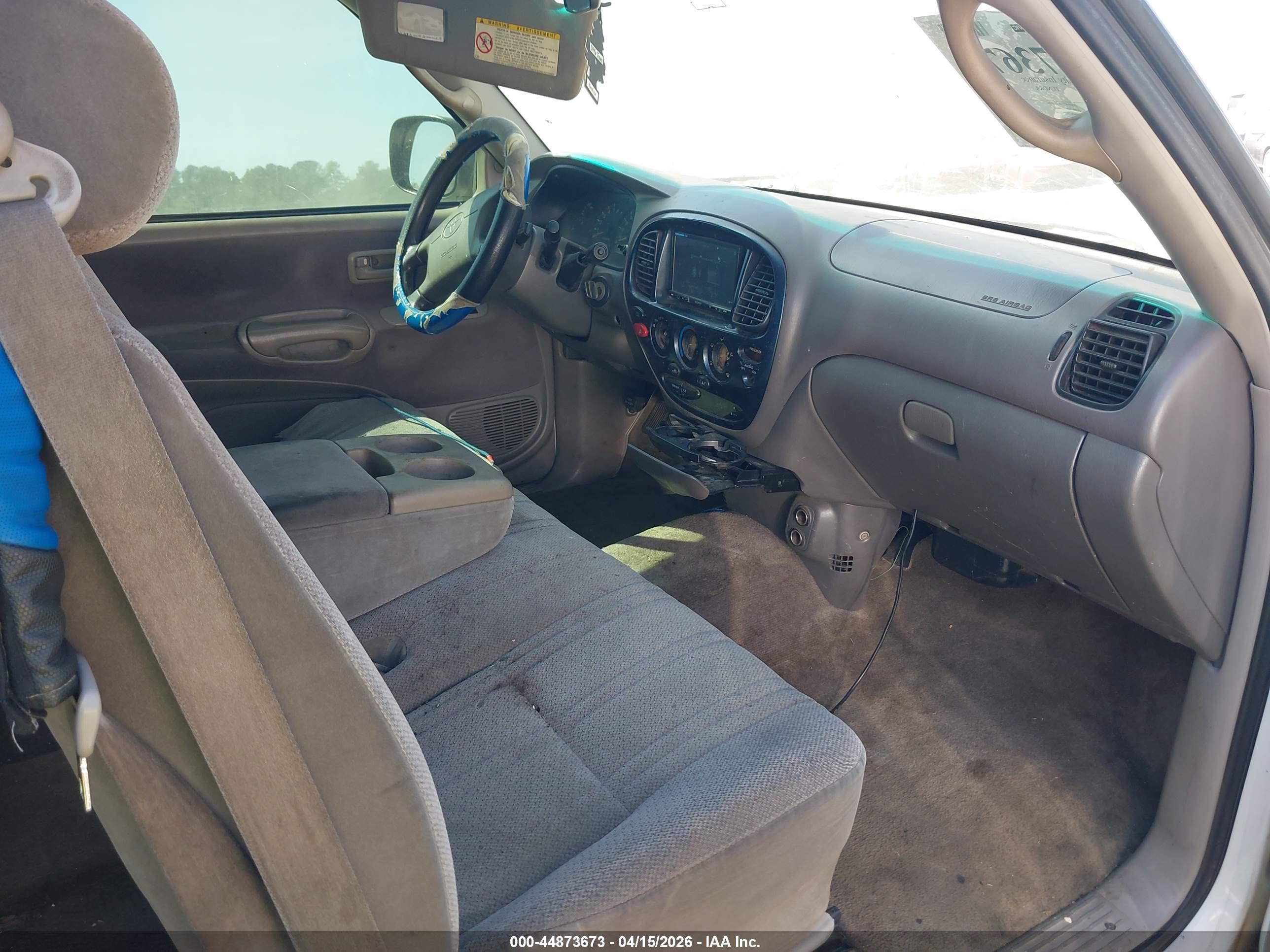 TOYOTA TUNDRA image 5