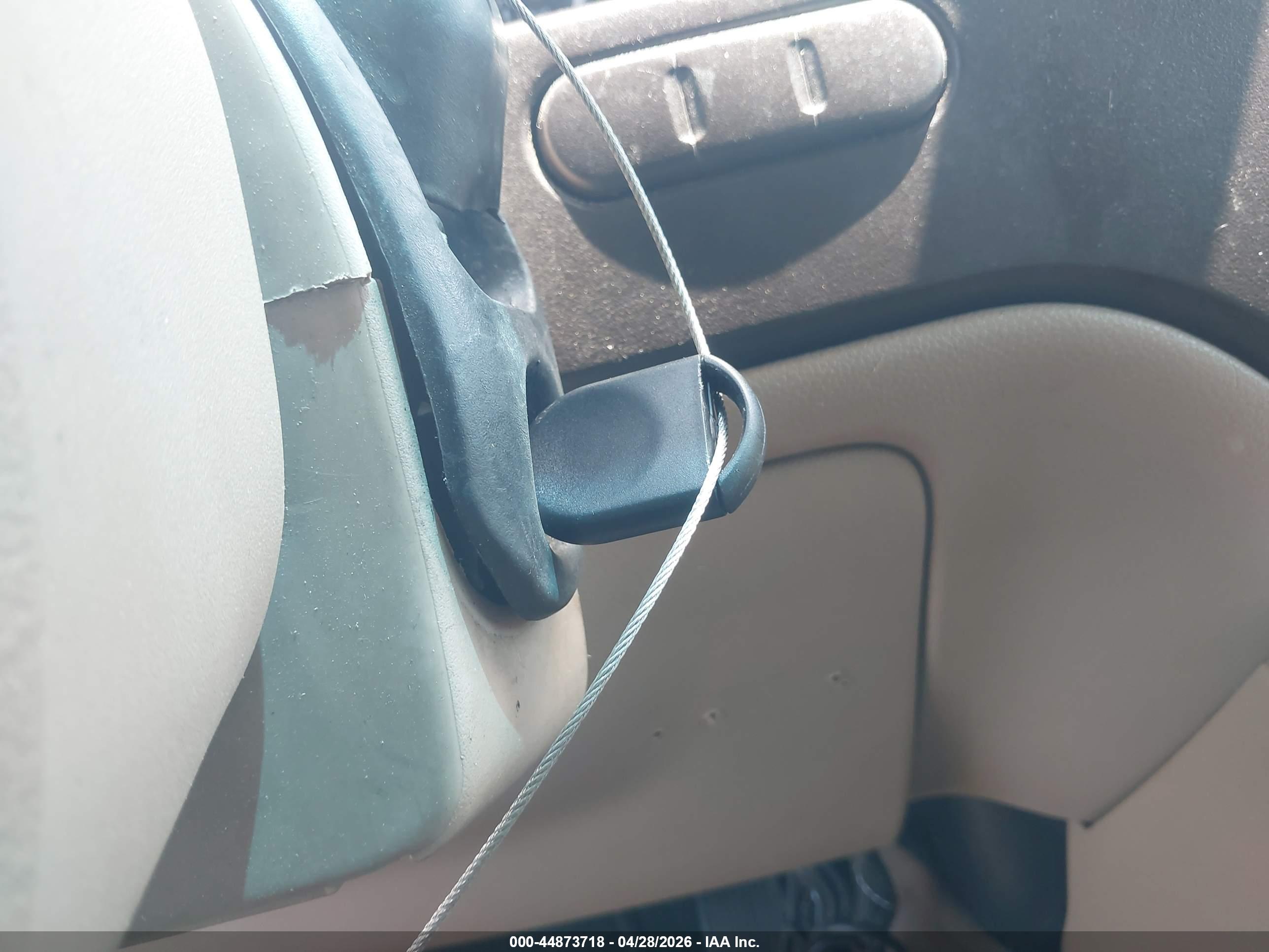 FORD EXPEDITION image 11