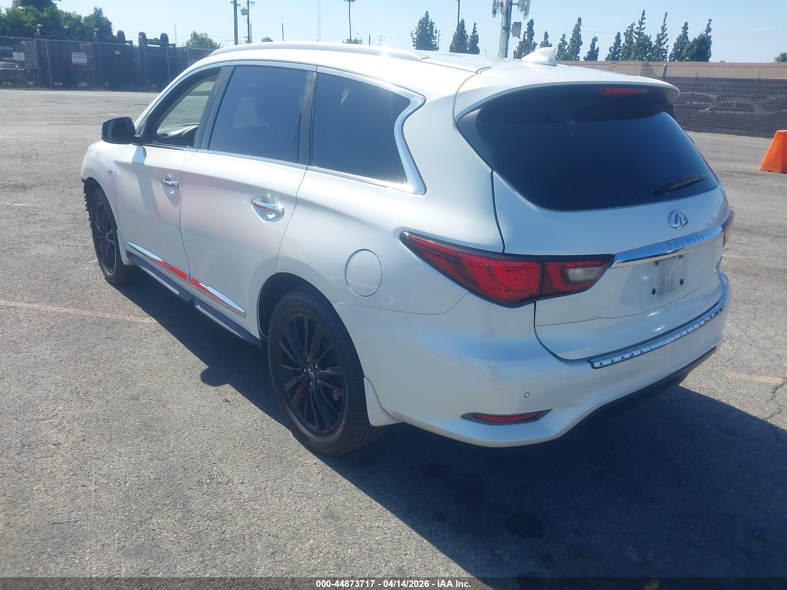 INFINITI QX60 image 3
