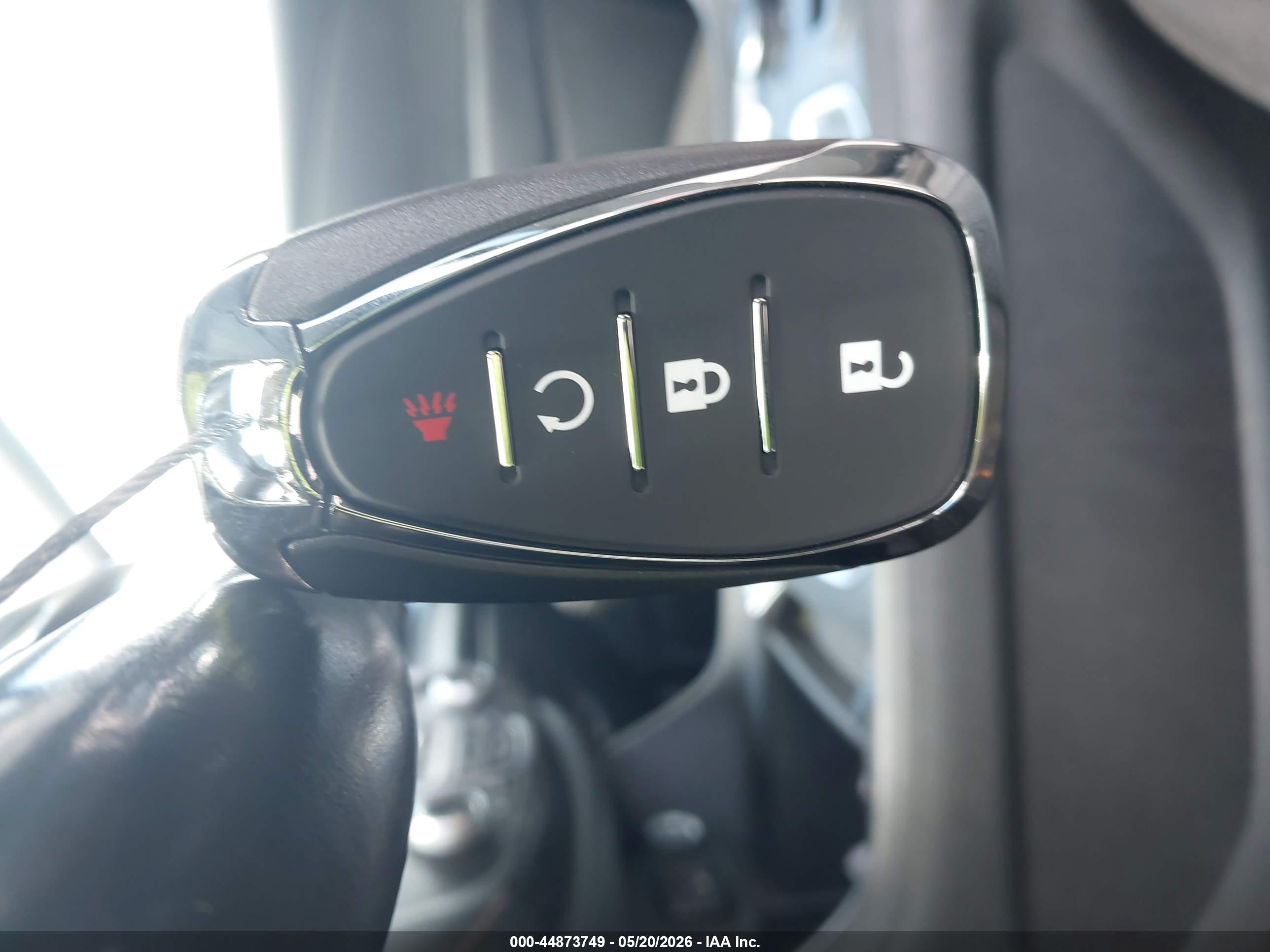 CHEVROLET TRAVERSE image 11
