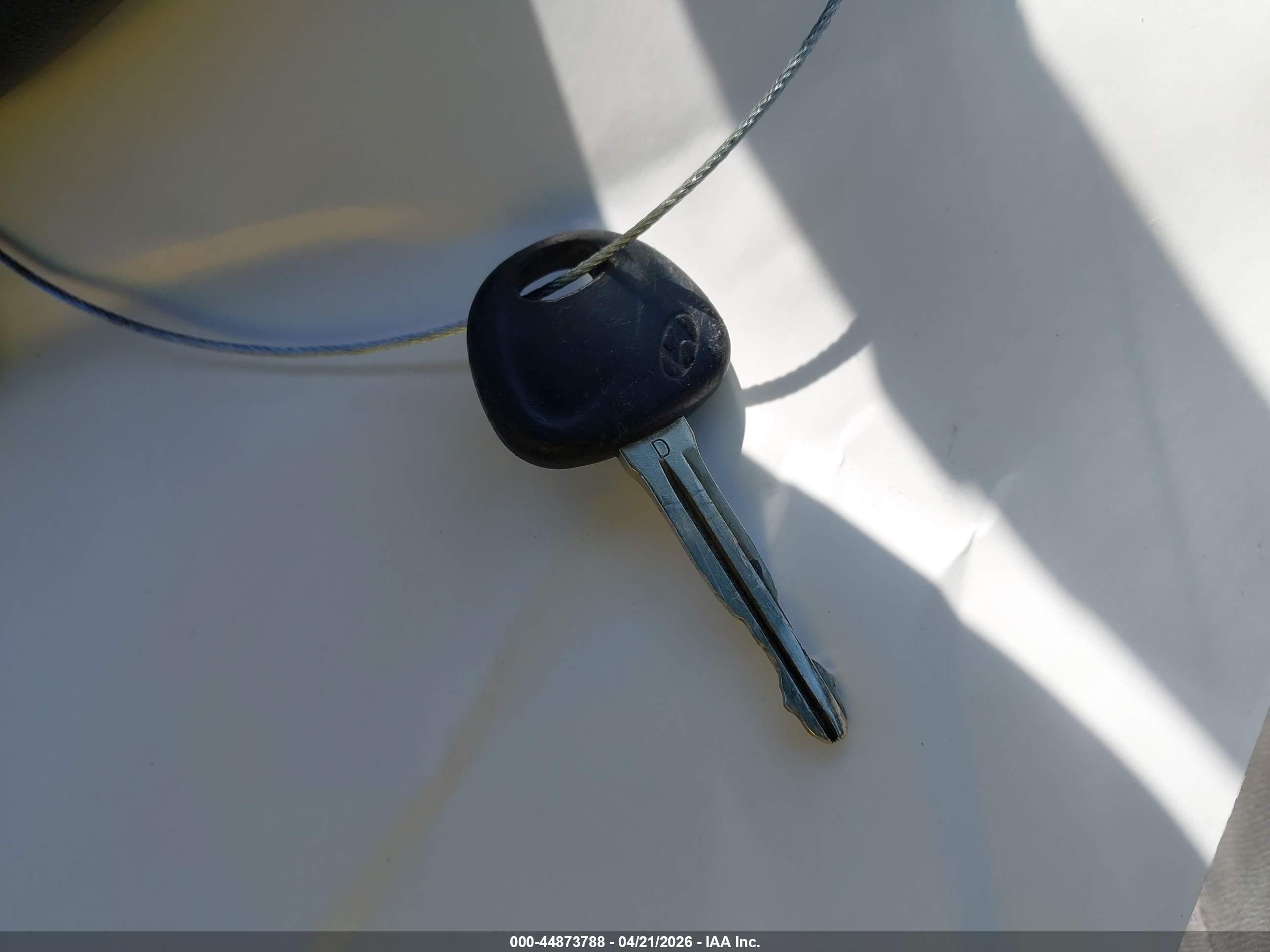 HYUNDAI ELANTRA image 11