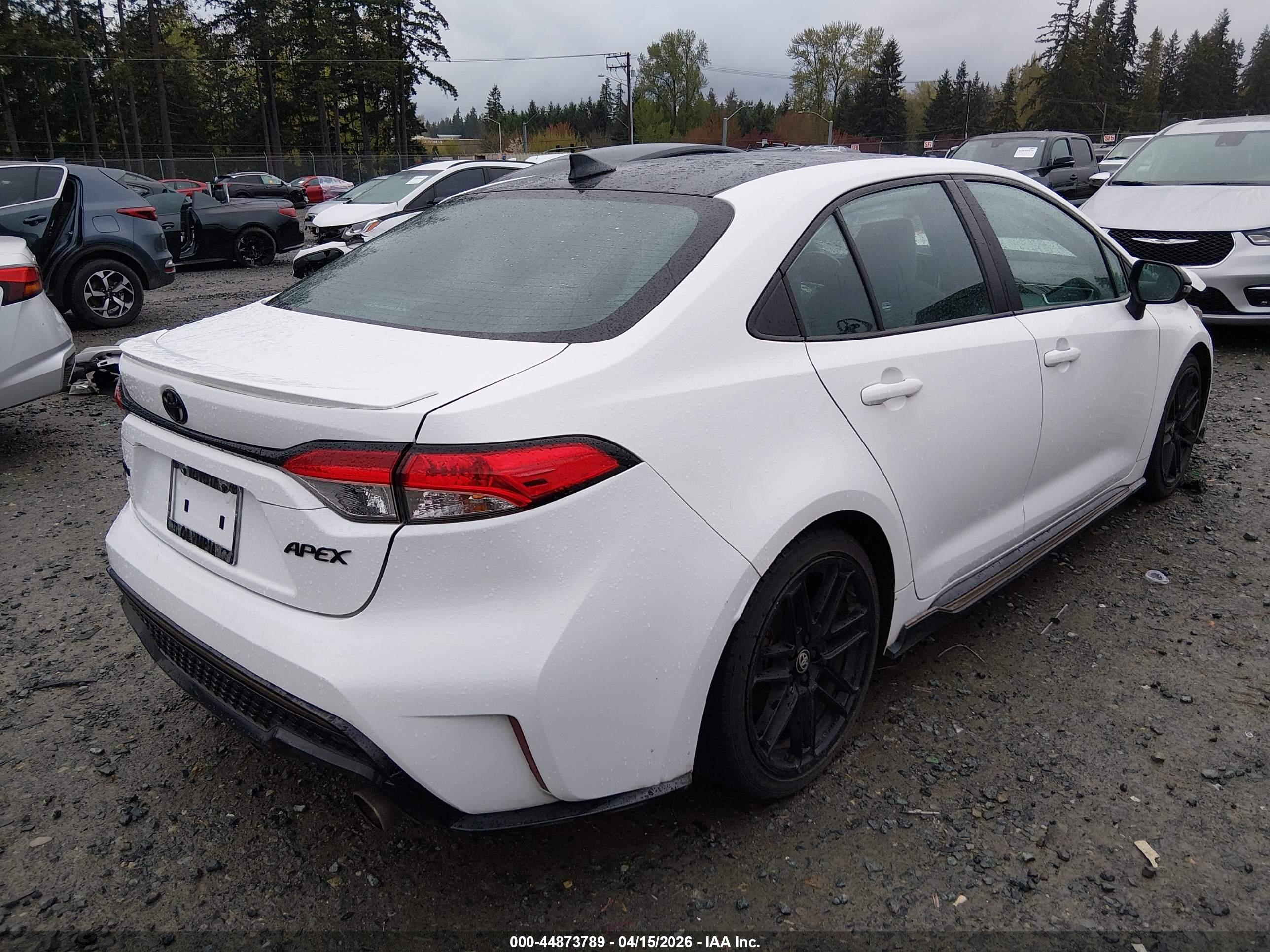TOYOTA COROLLA image 4