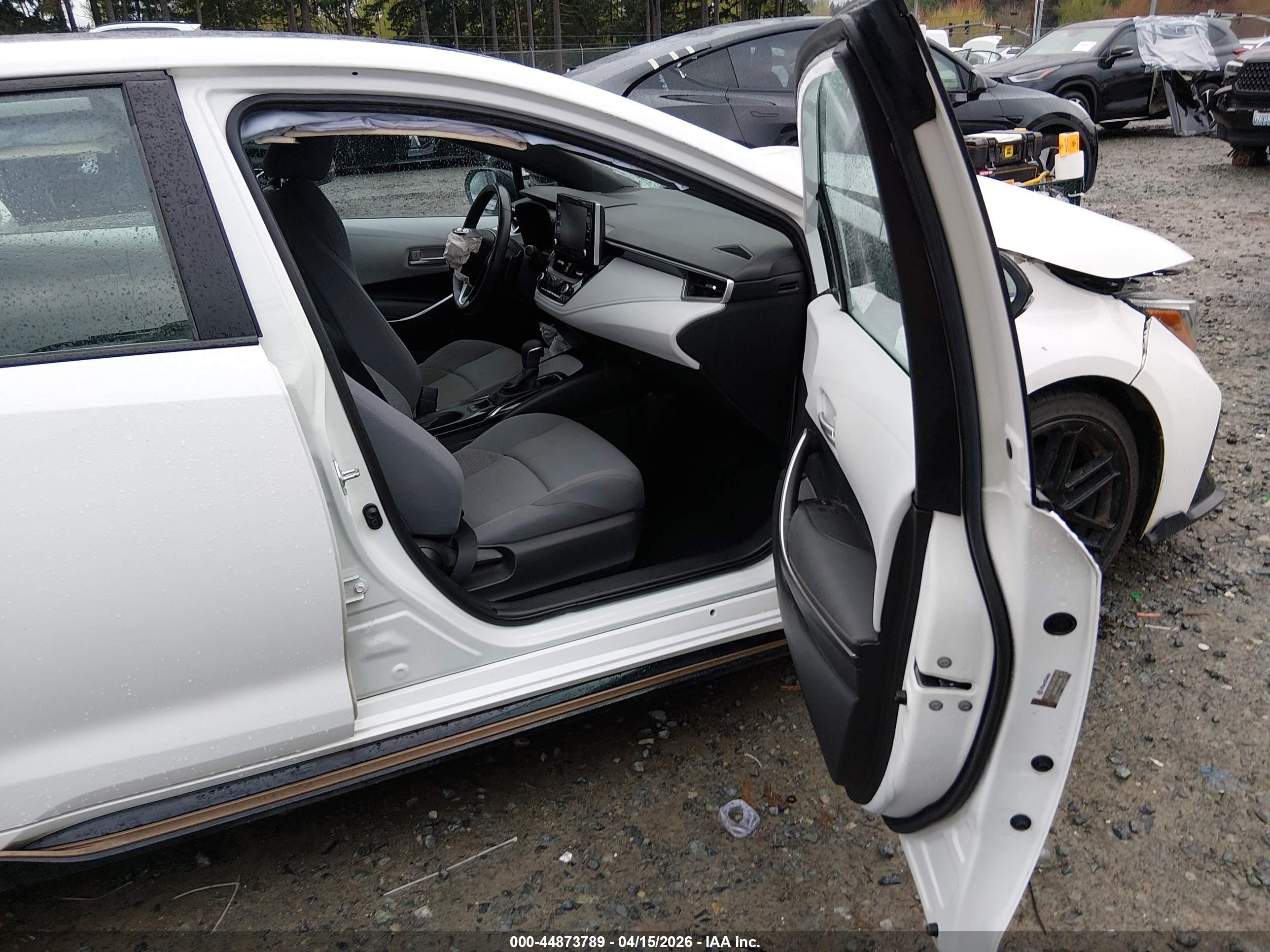 TOYOTA COROLLA image 5