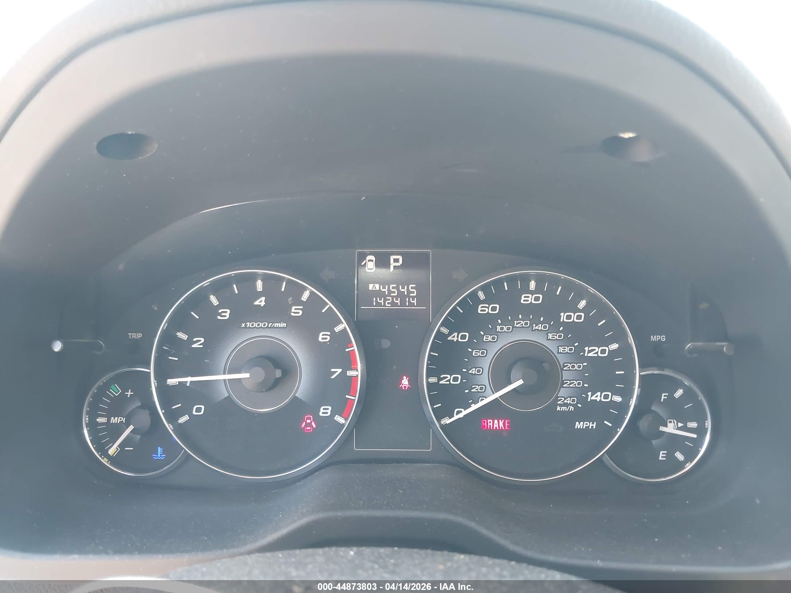 SUBARU OUTBACK image 7