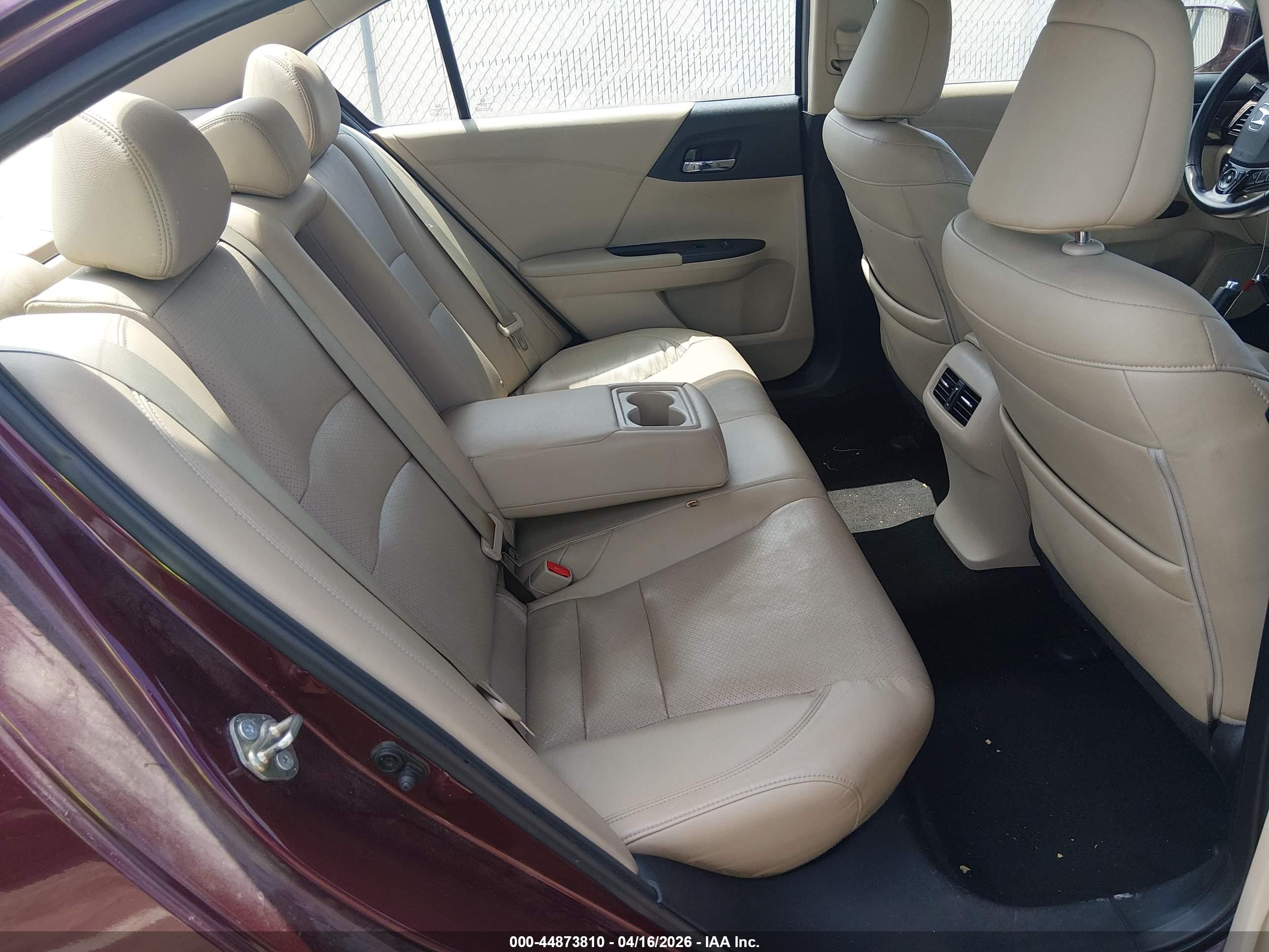HONDA ACCORD image 8