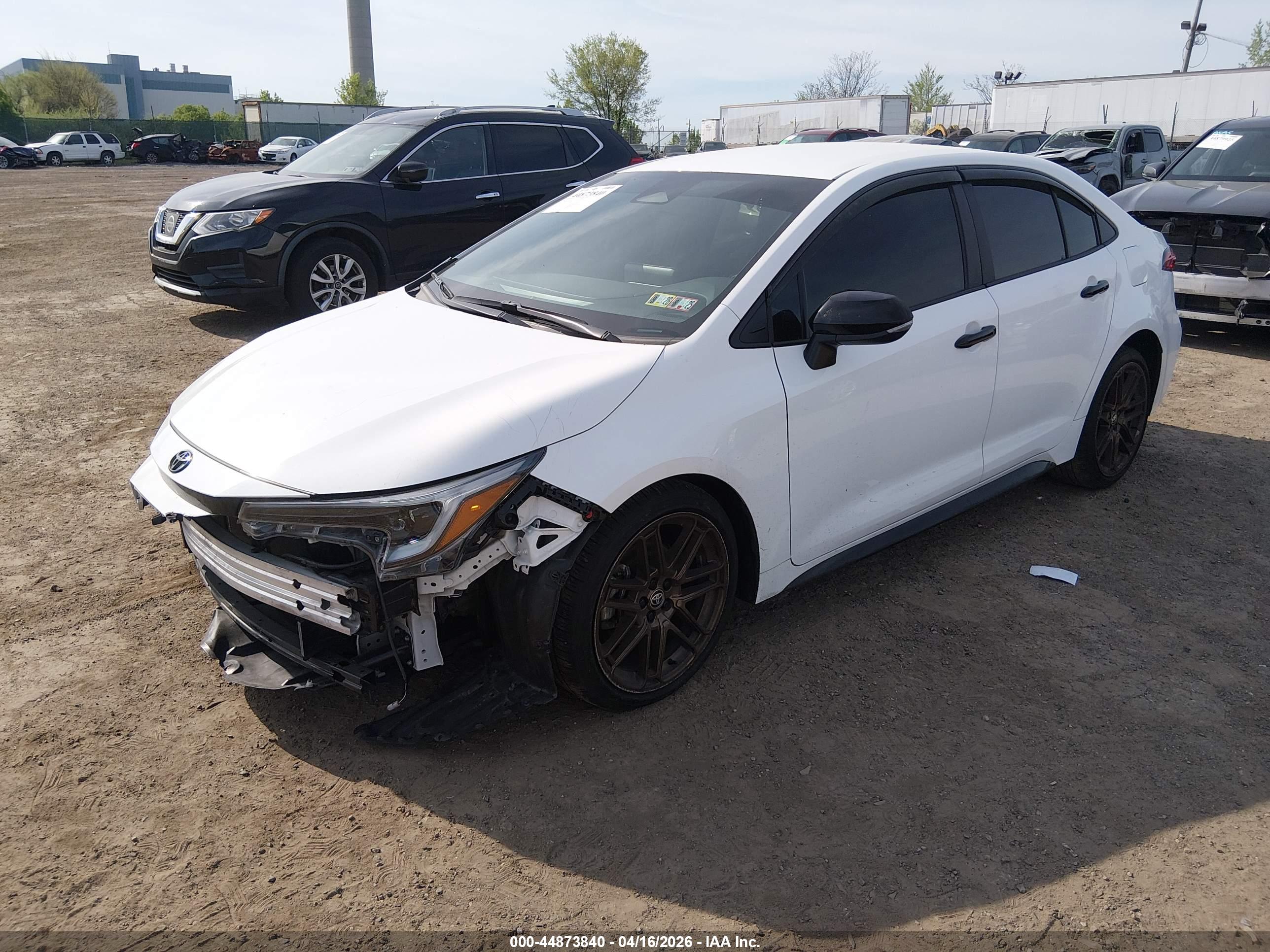 TOYOTA COROLLA image 2