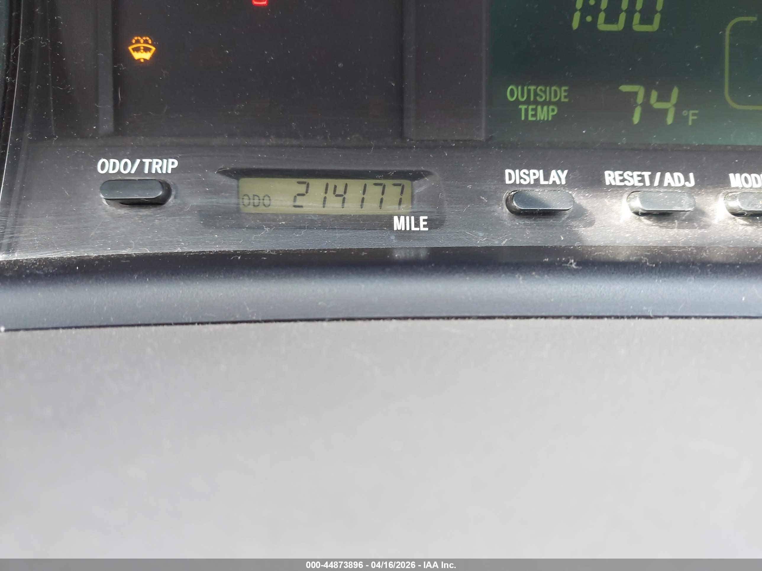 TOYOTA AVALON image 7