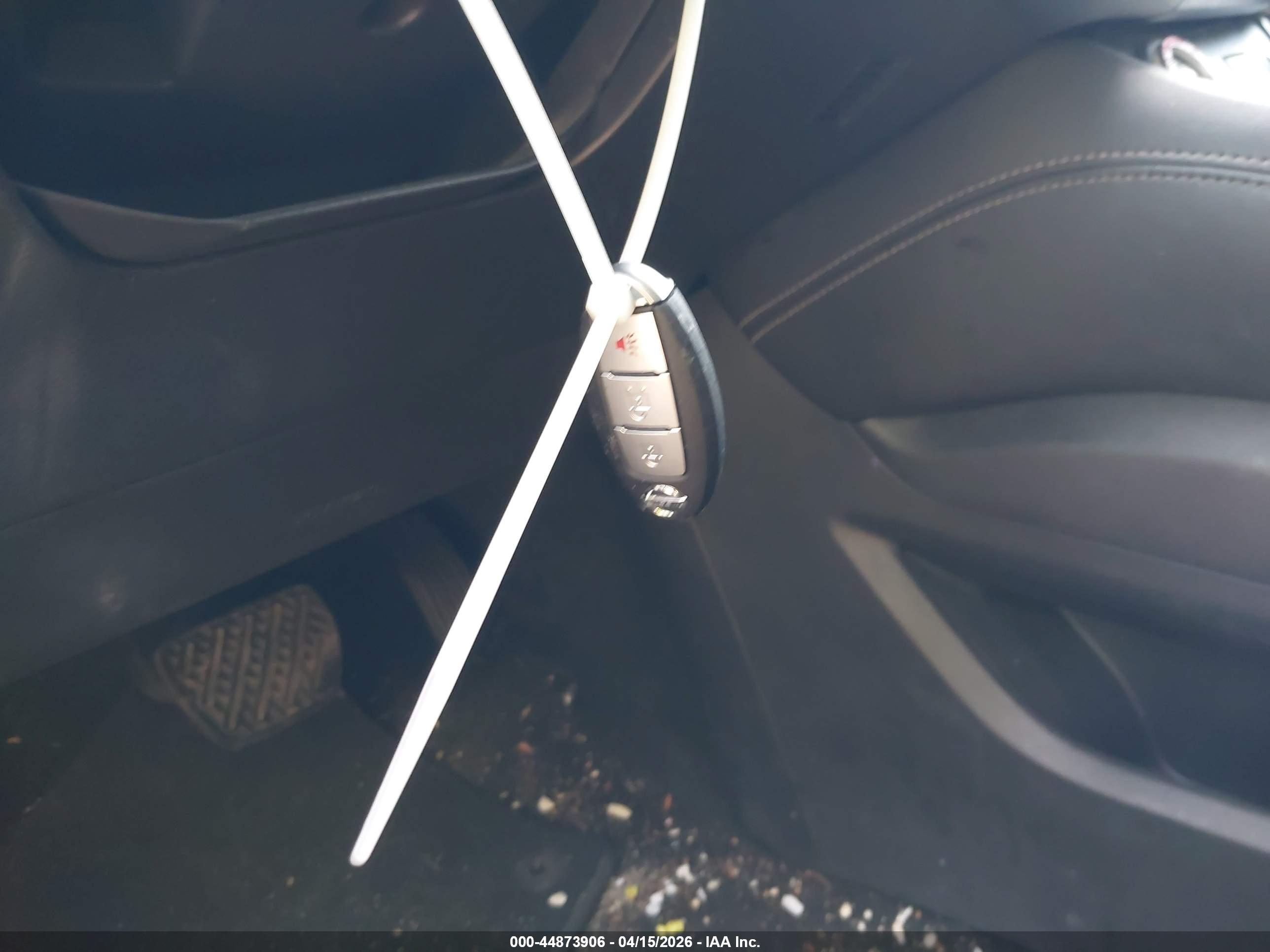 NISSAN MURANO image 11