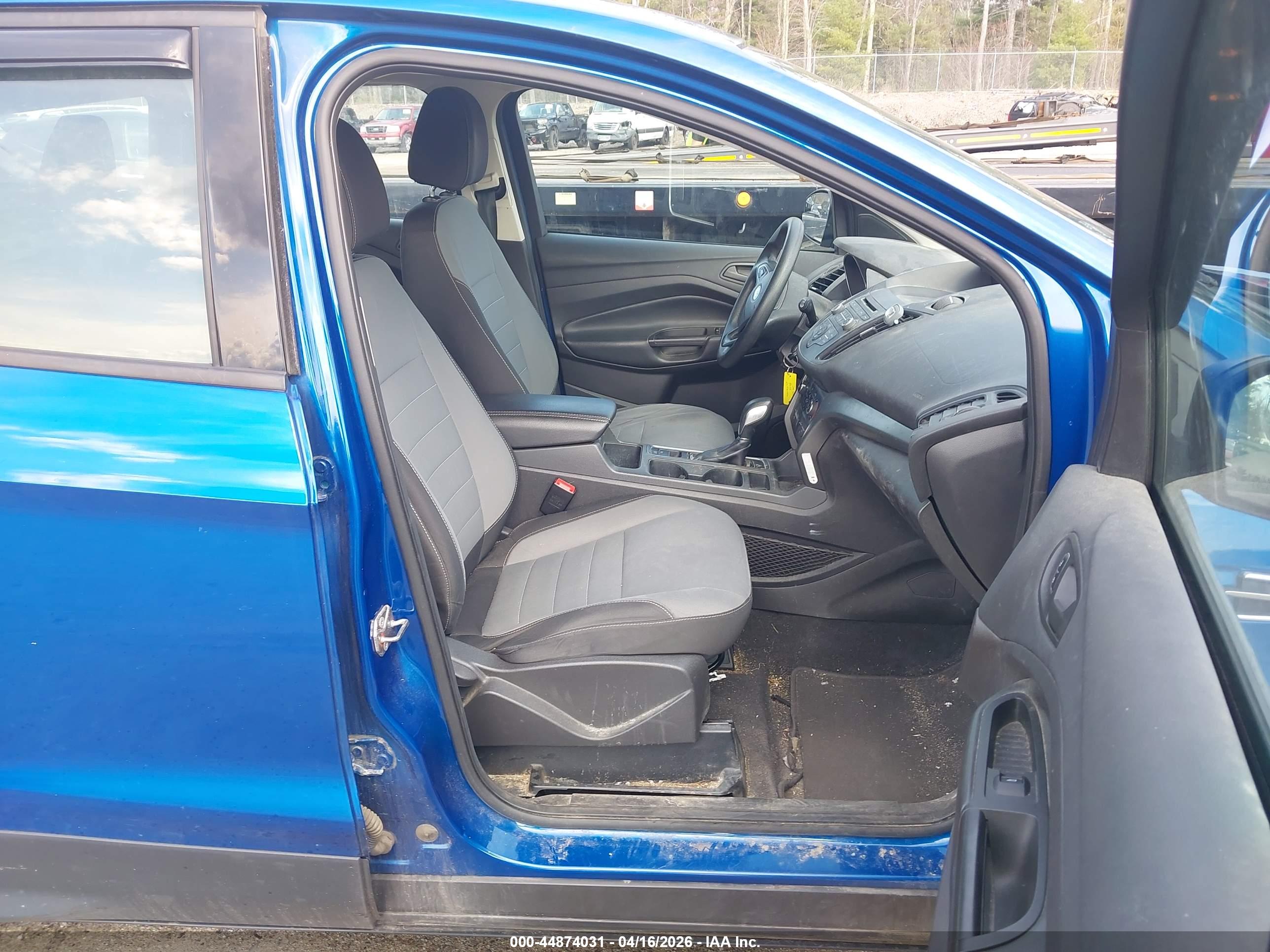 FORD ESCAPE image 5