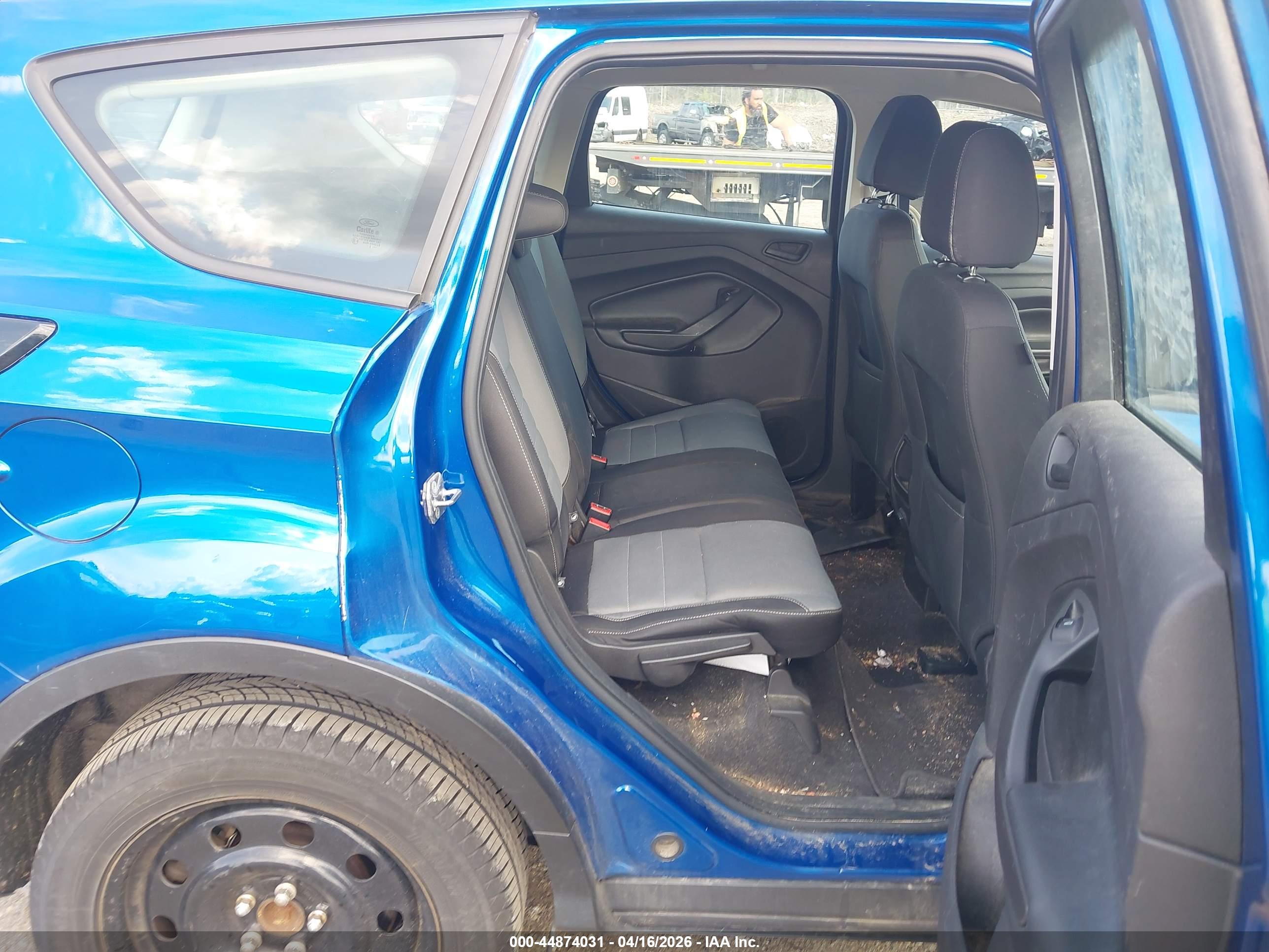 FORD ESCAPE image 8
