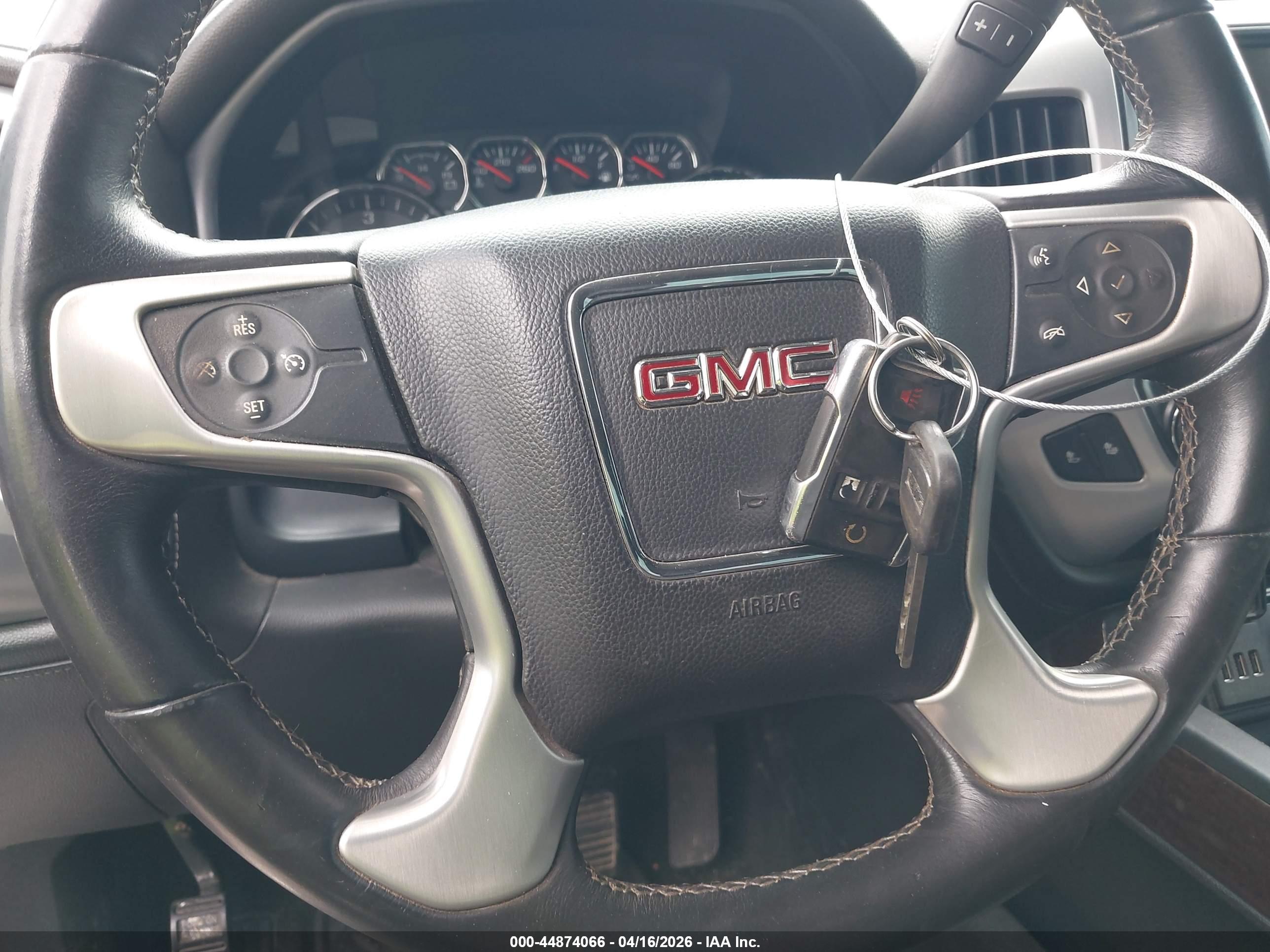 GMC SIERRA image 11