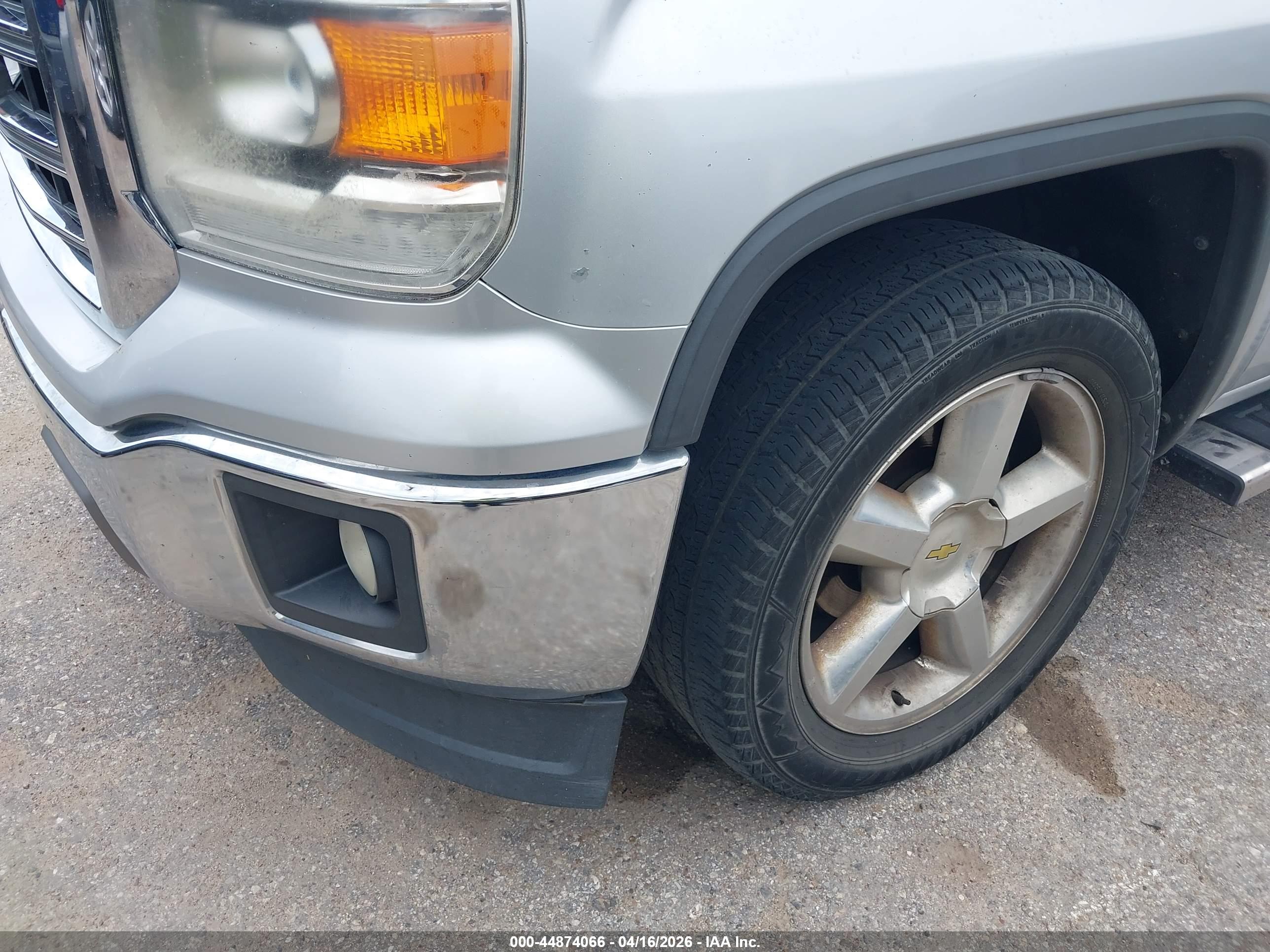 GMC SIERRA image 6
