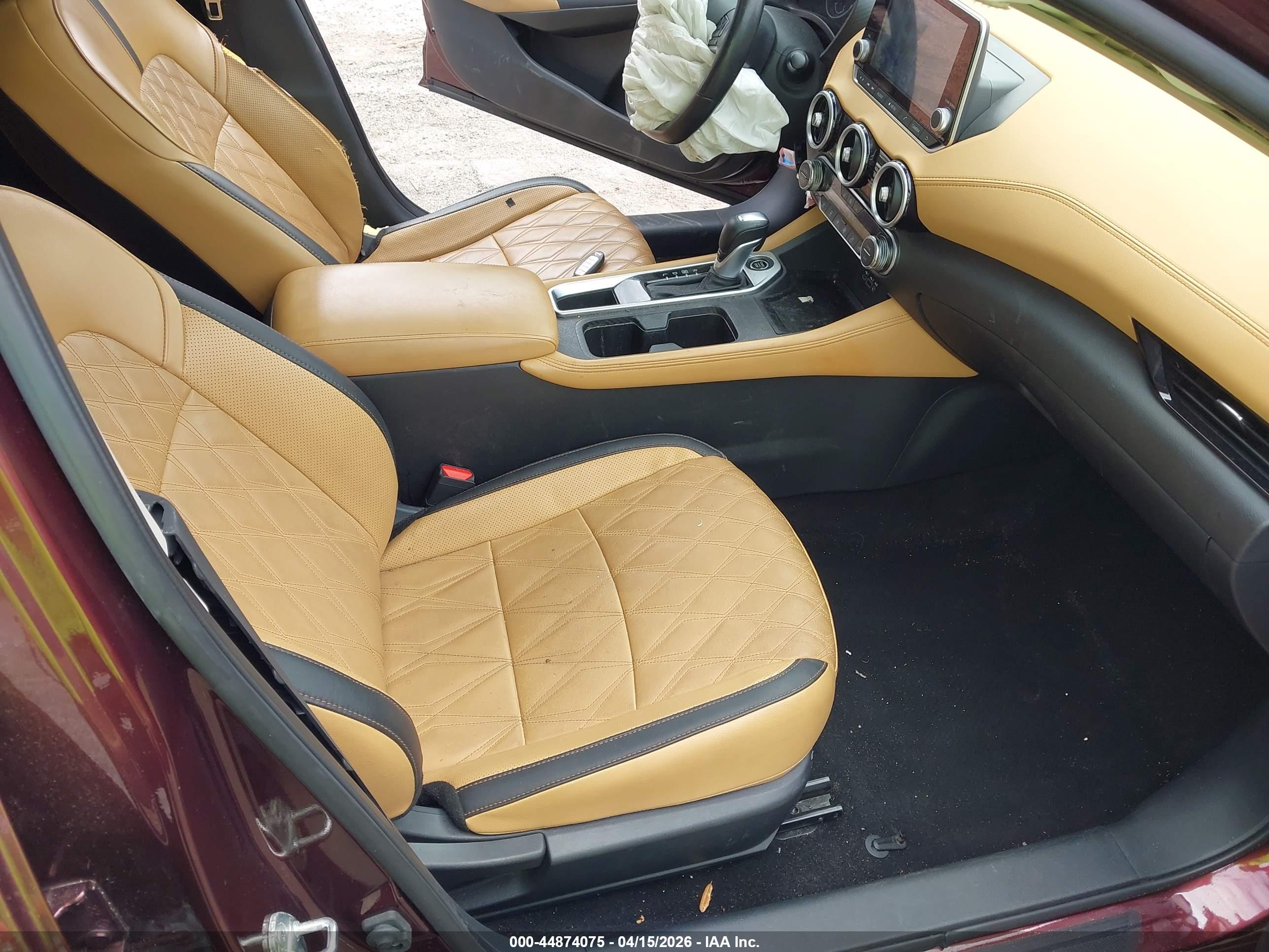 NISSAN SENTRA image 5