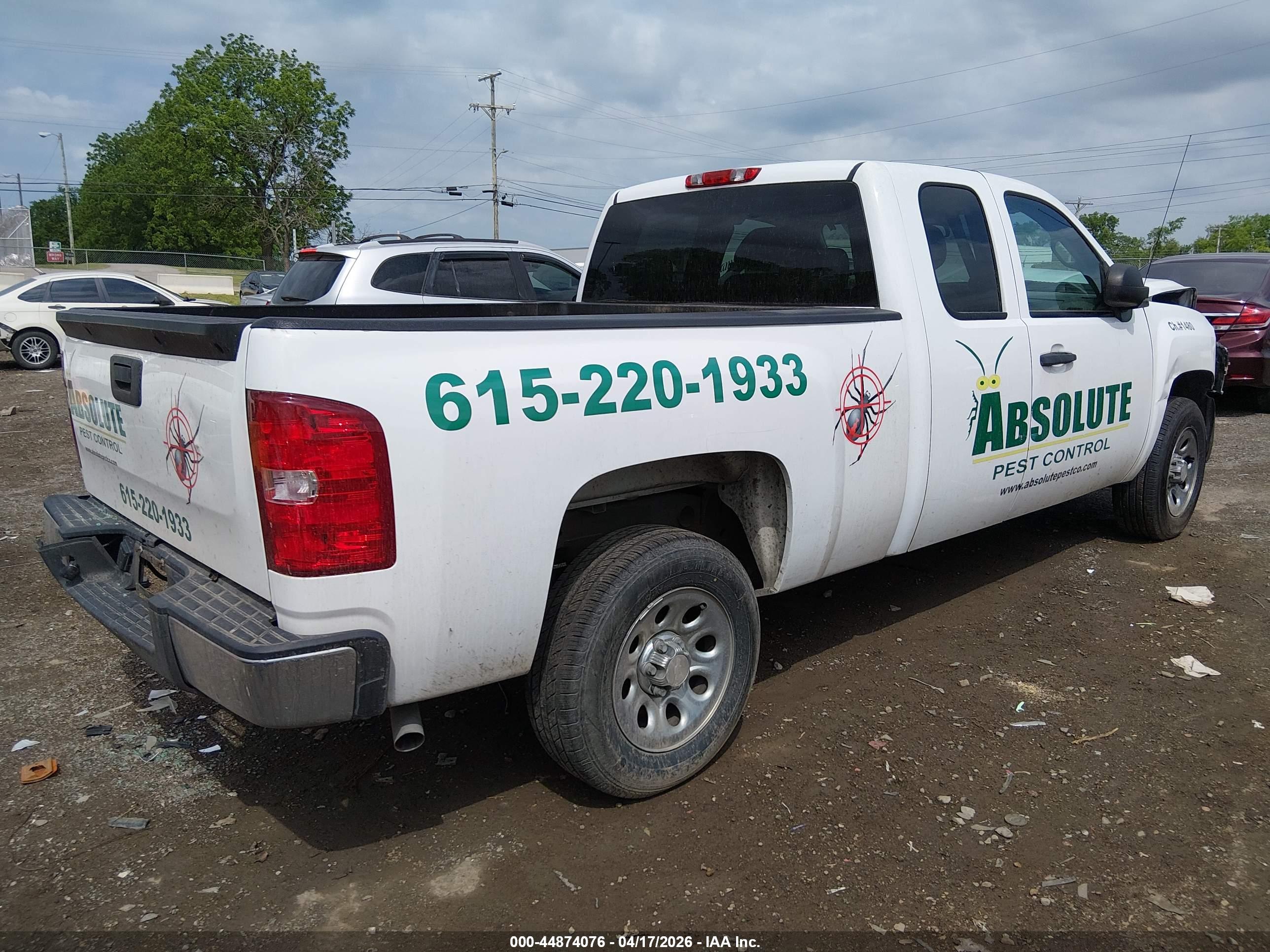 CHEVROLET SILVERADO image 4