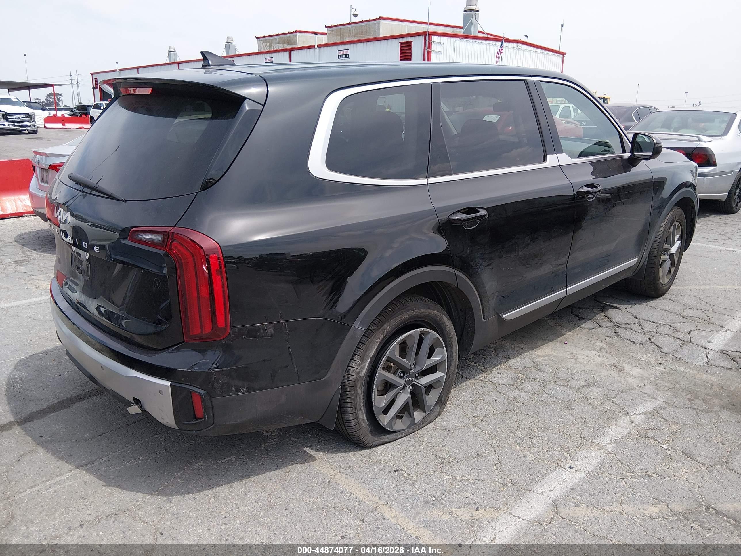 KIA TELLURIDE image 4