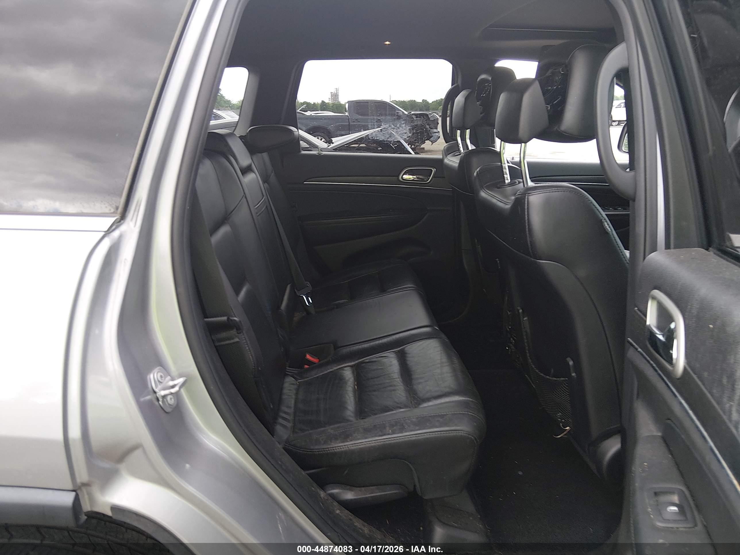 JEEP GRAND image 8