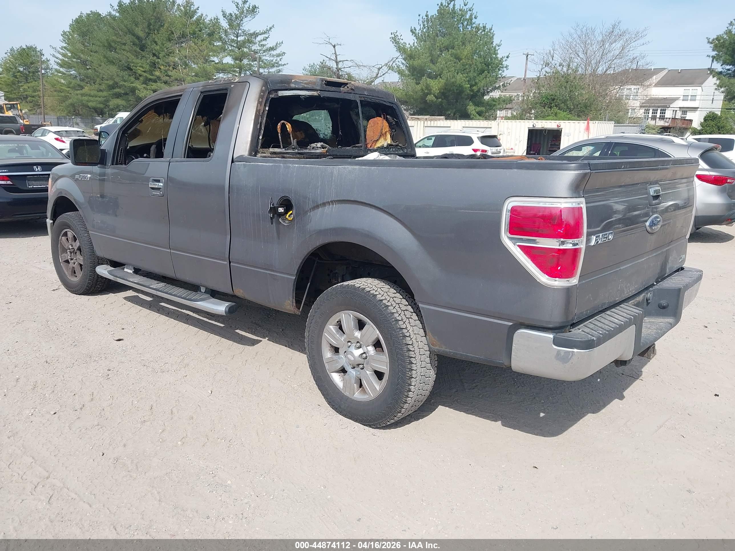 FORD F-150 image 3