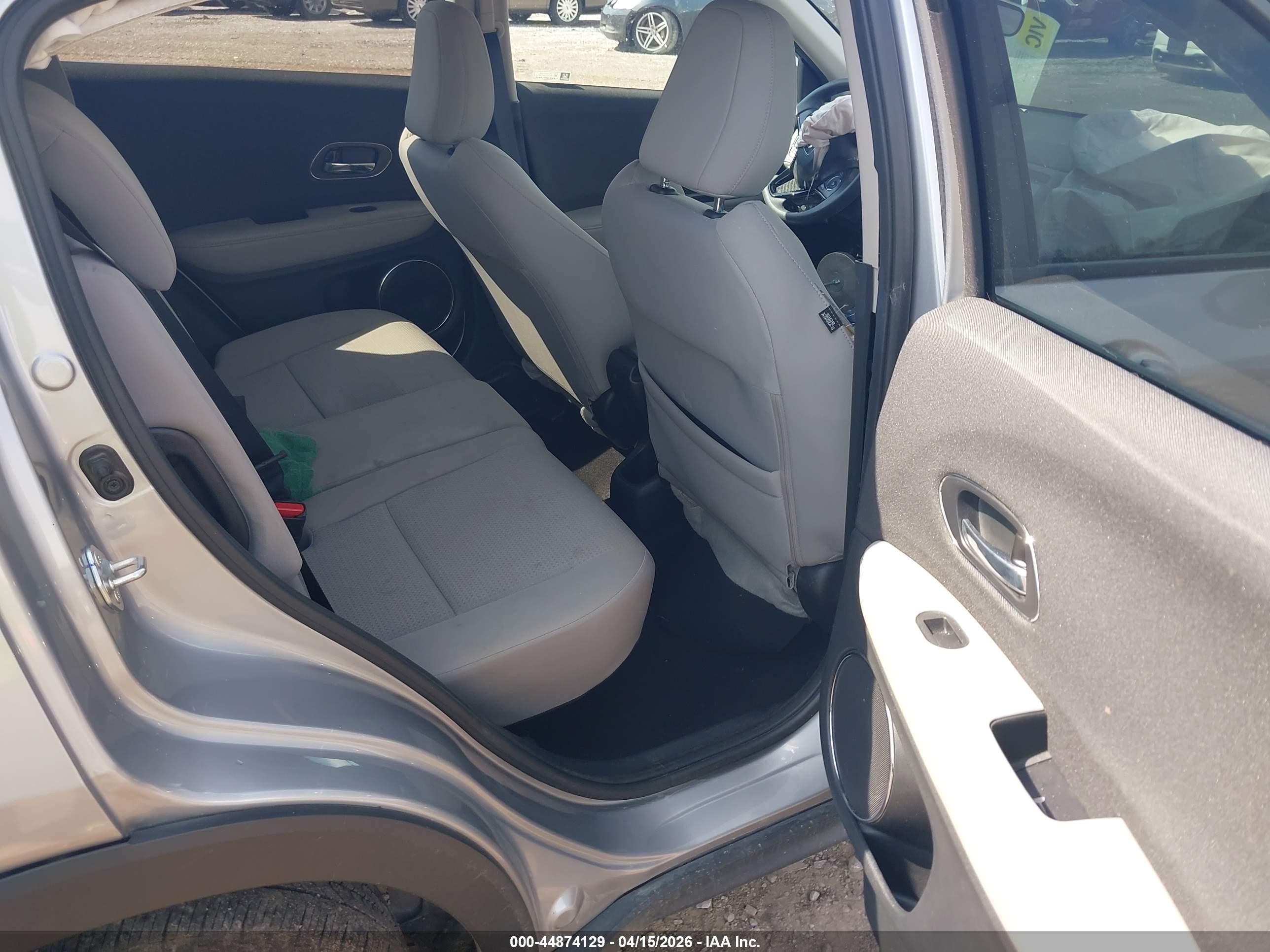 HONDA HR-V image 8
