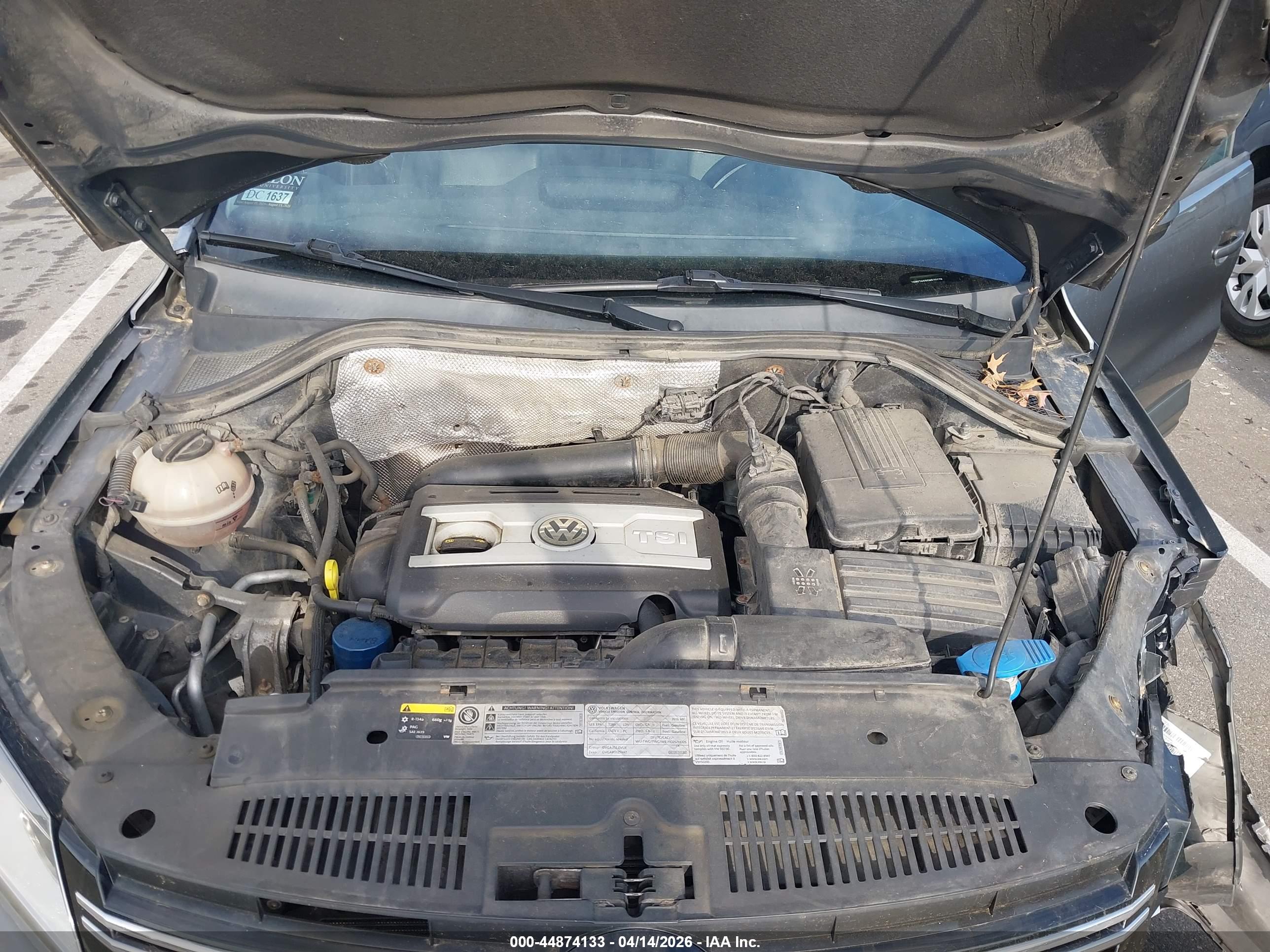 VOLKSWAGEN TIGUAN image 10