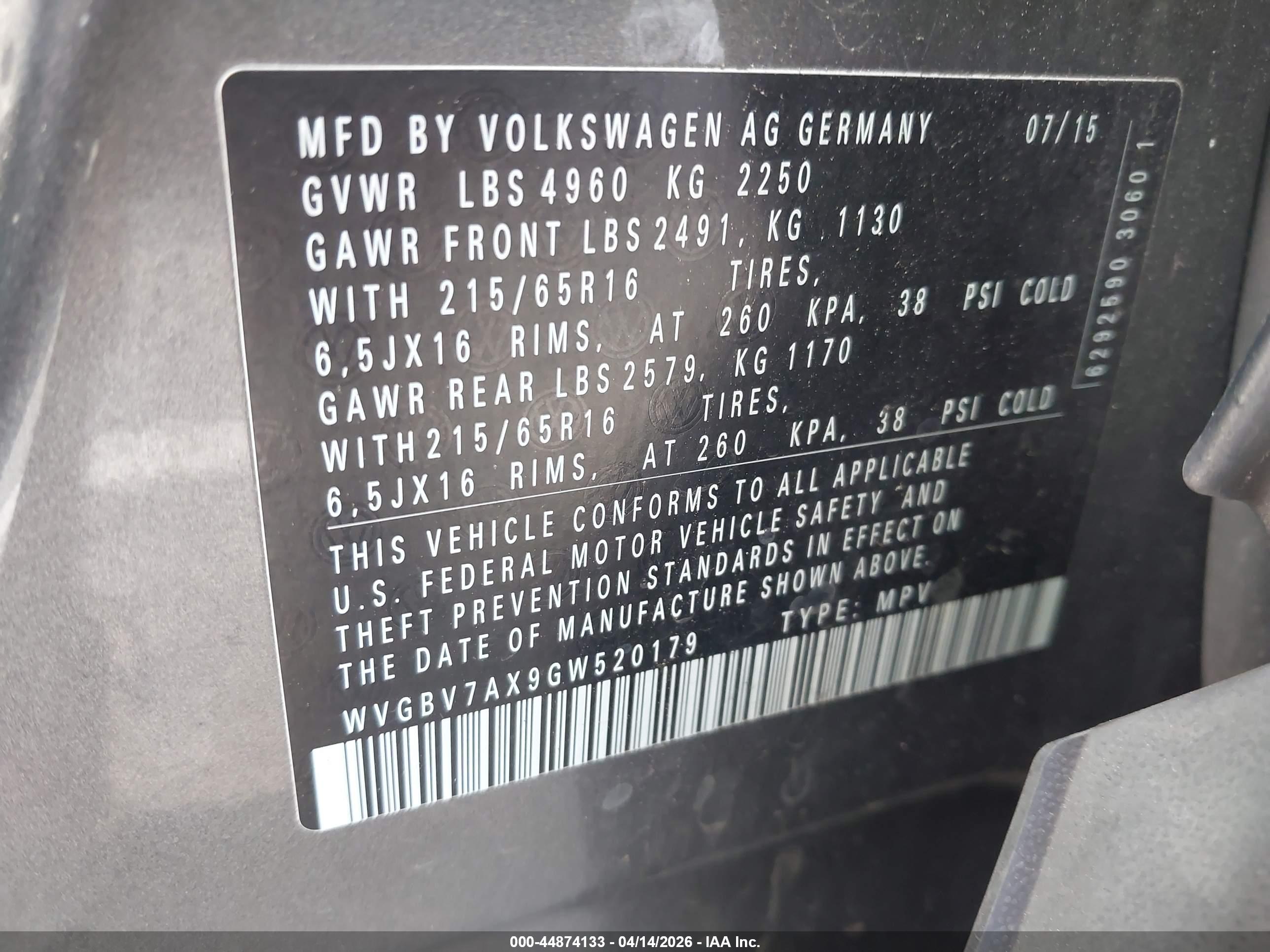 VOLKSWAGEN TIGUAN image 9