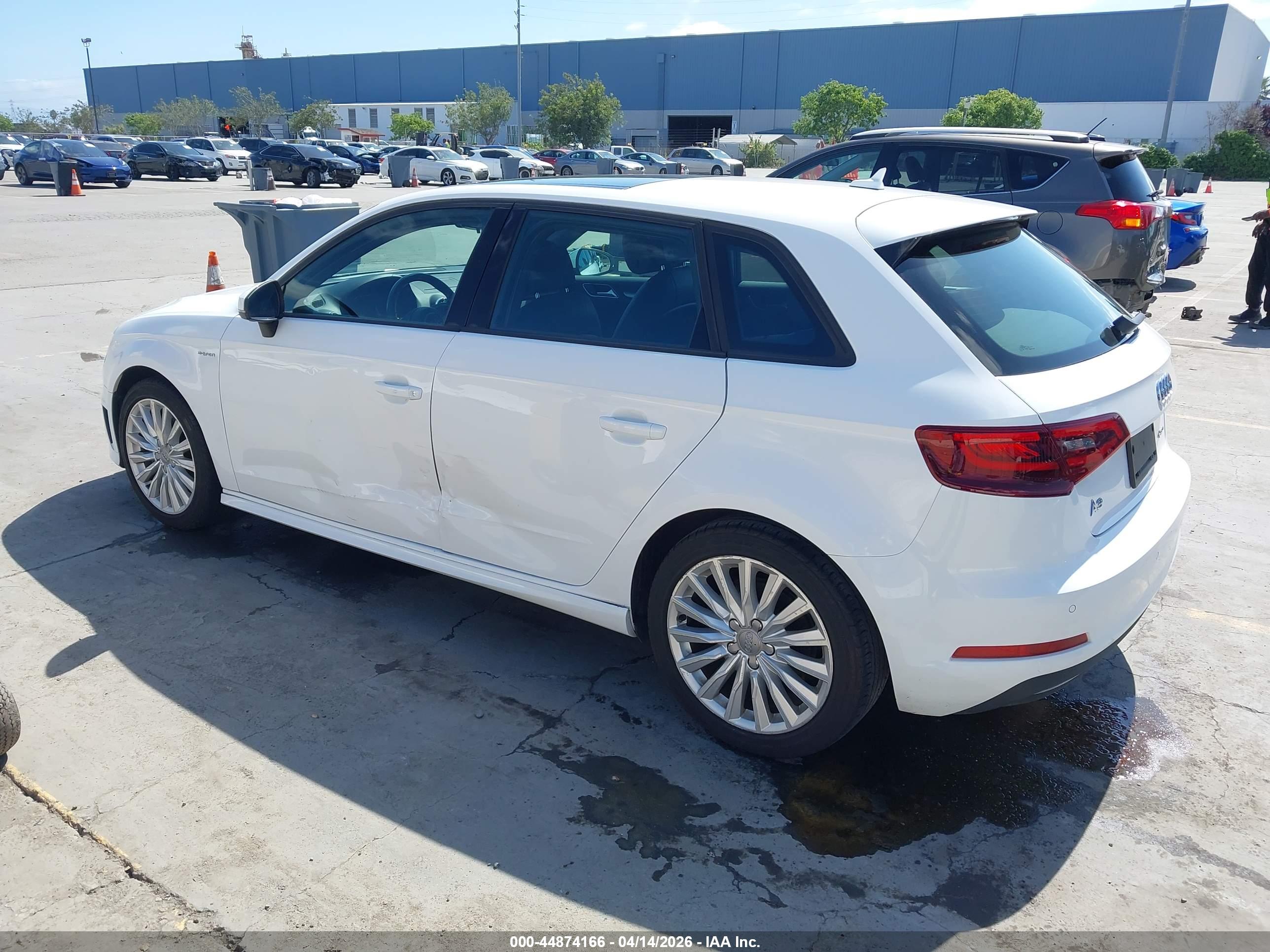AUDI A3 image 3