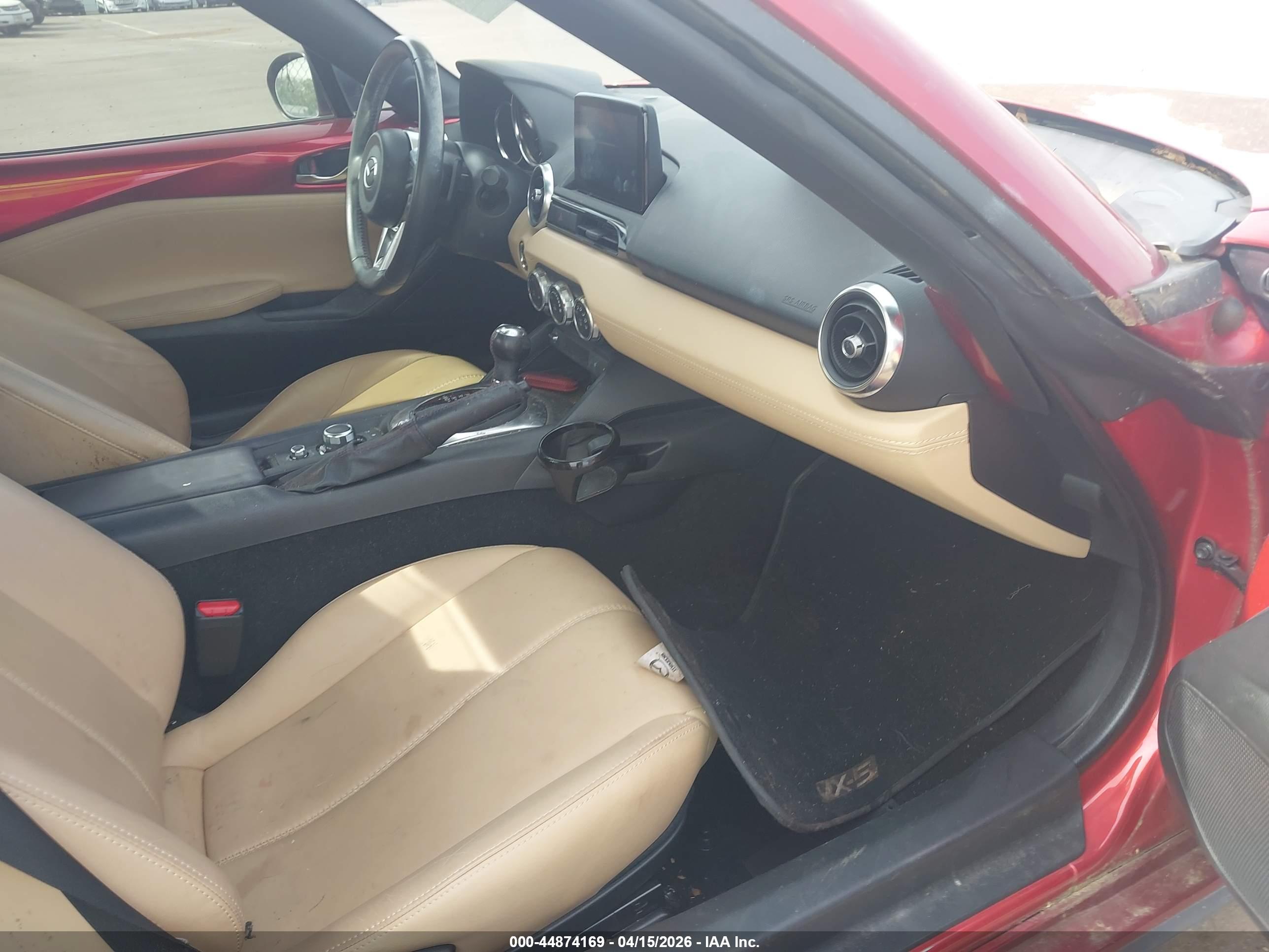 MAZDA MX-5 image 5