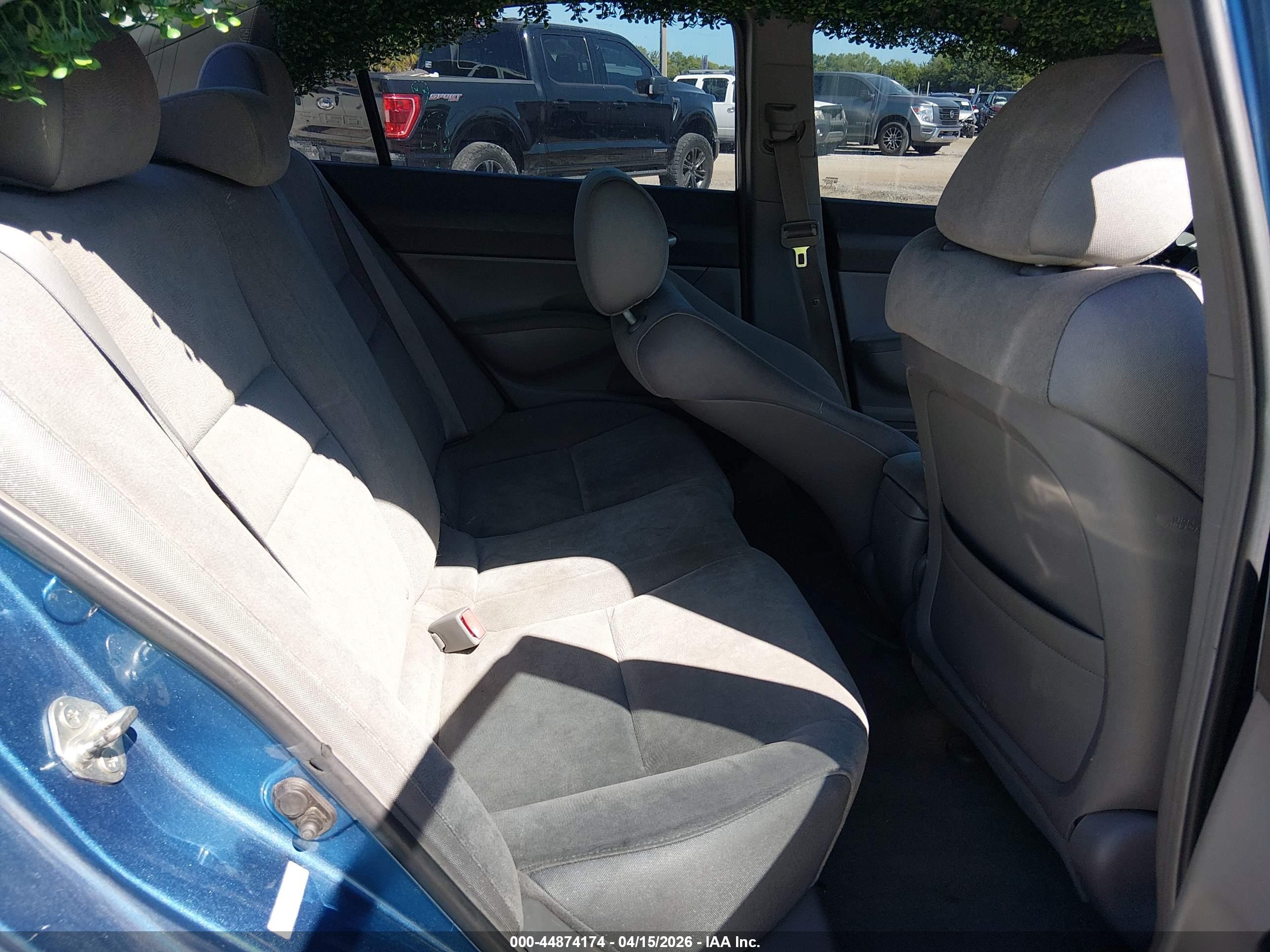 HONDA CIVIC image 8