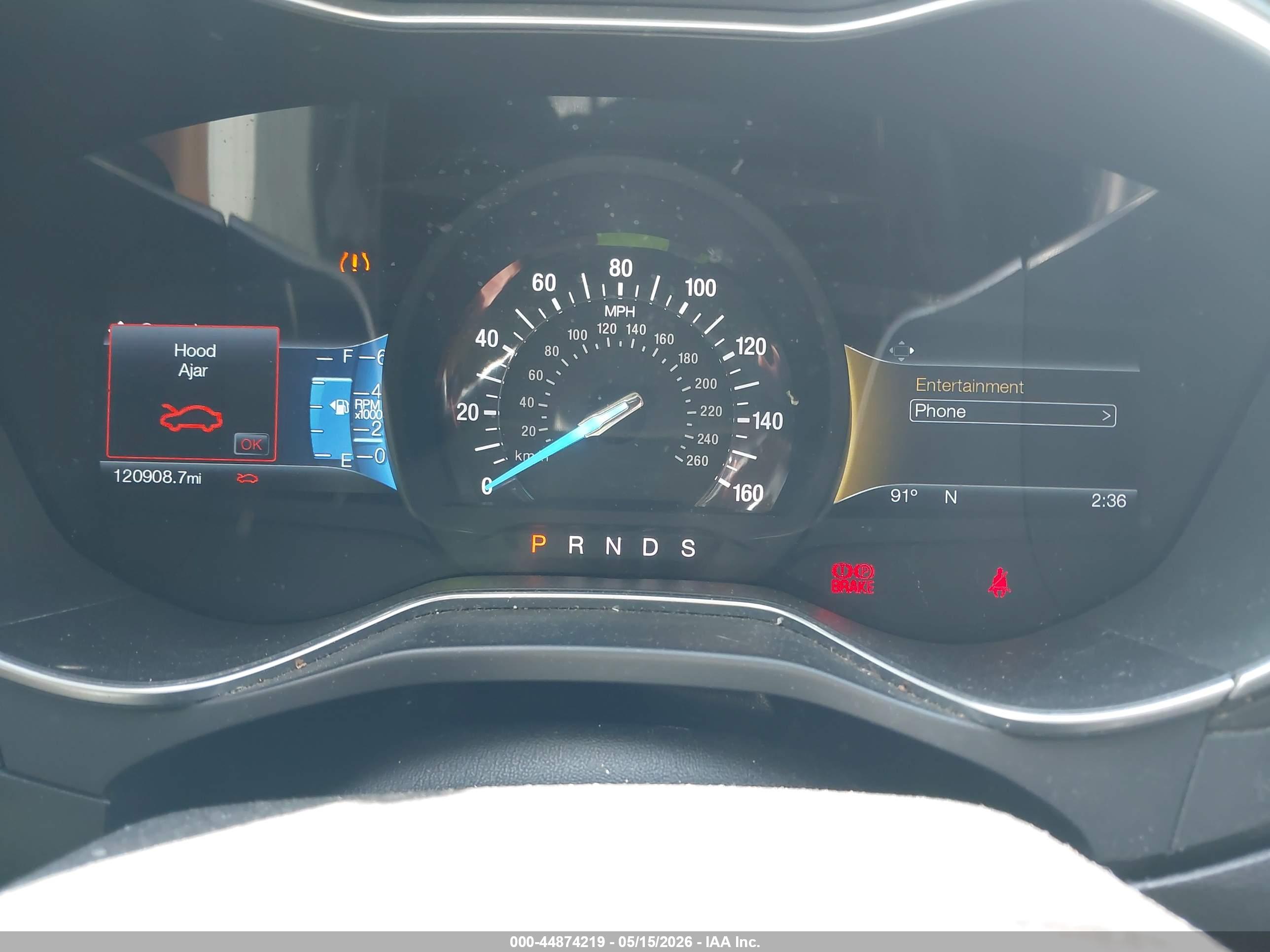 FORD FUSION image 7