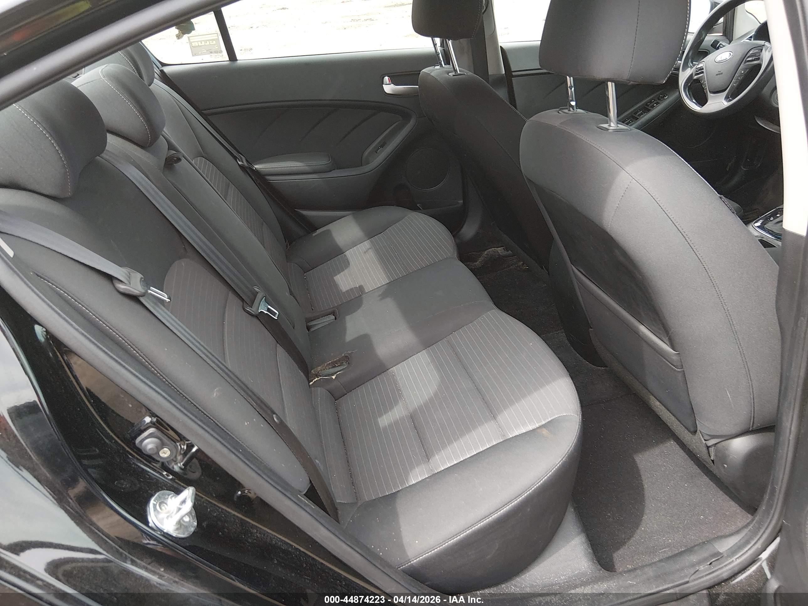 KIA FORTE image 8