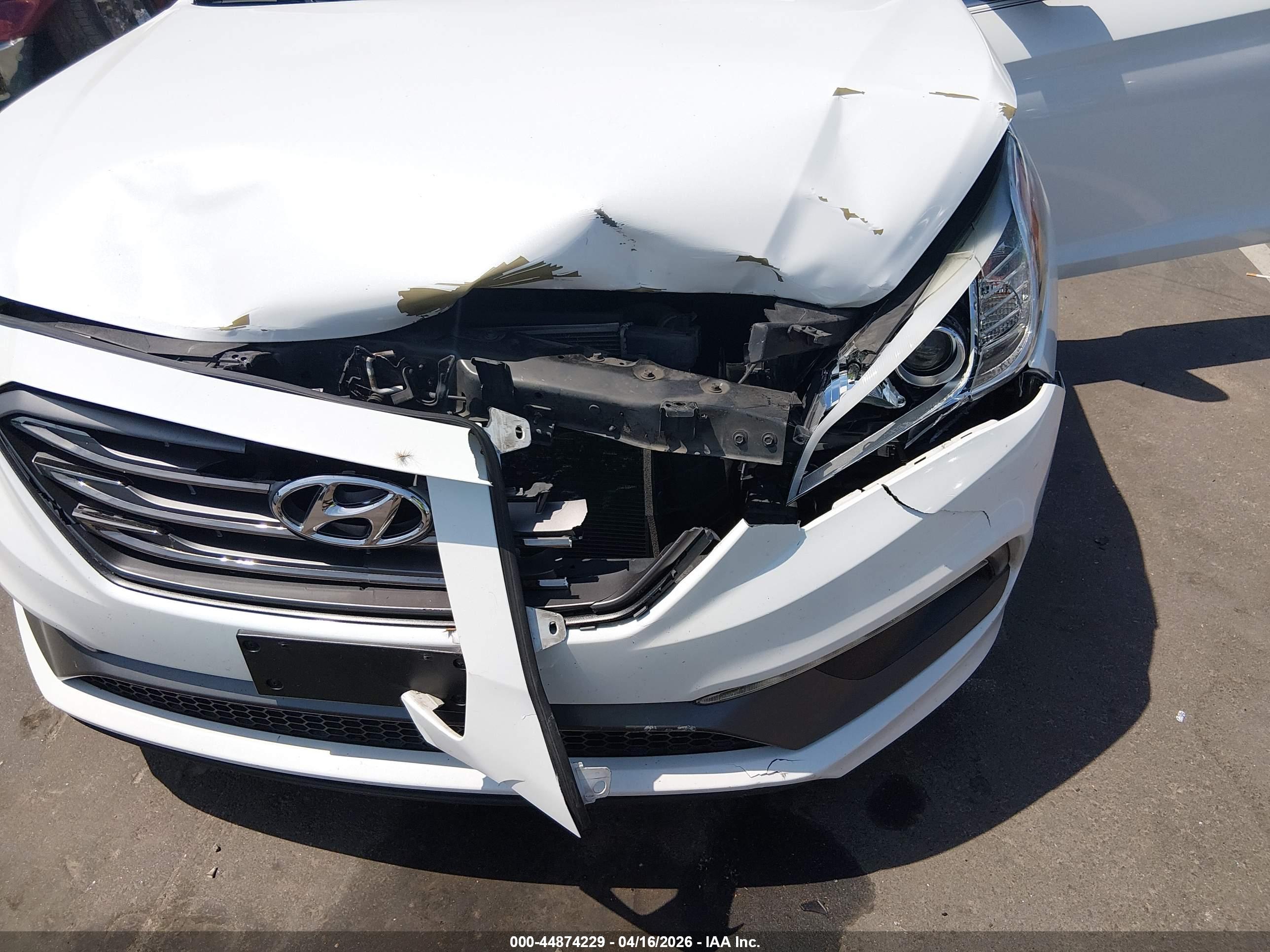 HYUNDAI SONATA image 6