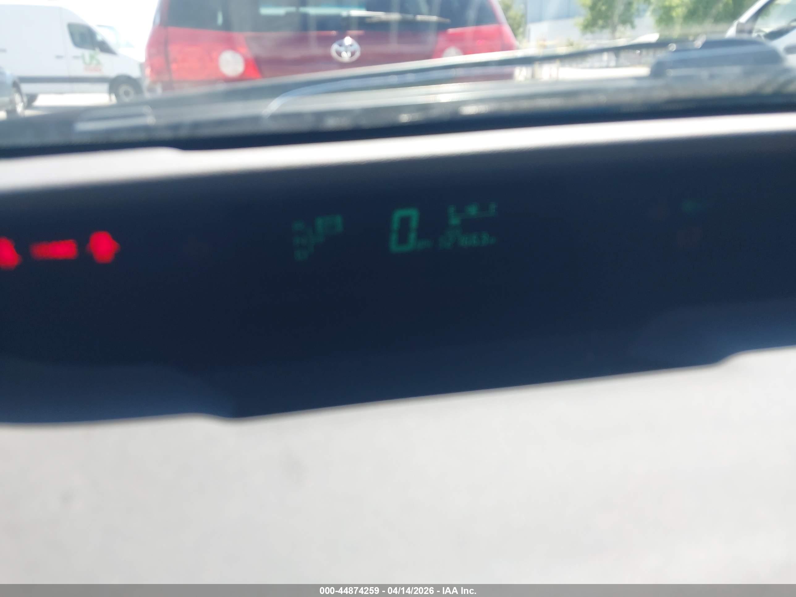 TOYOTA PRIUS image 7
