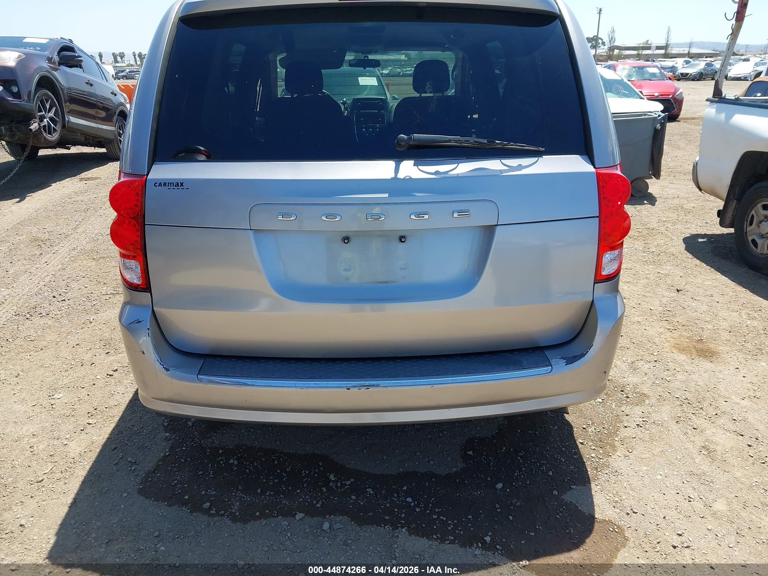 DODGE GRAND image 6