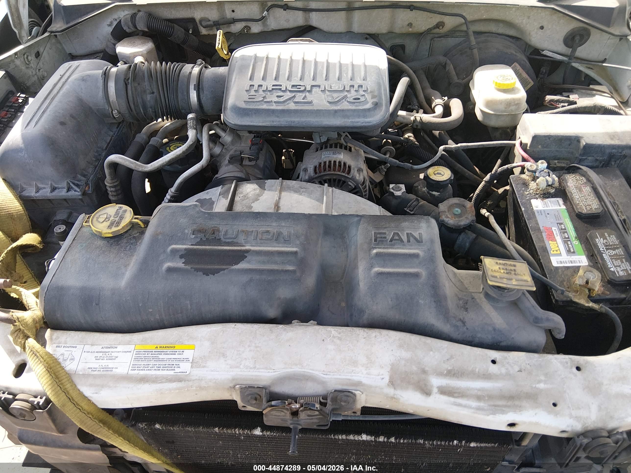 DODGE DAKOTA image 10