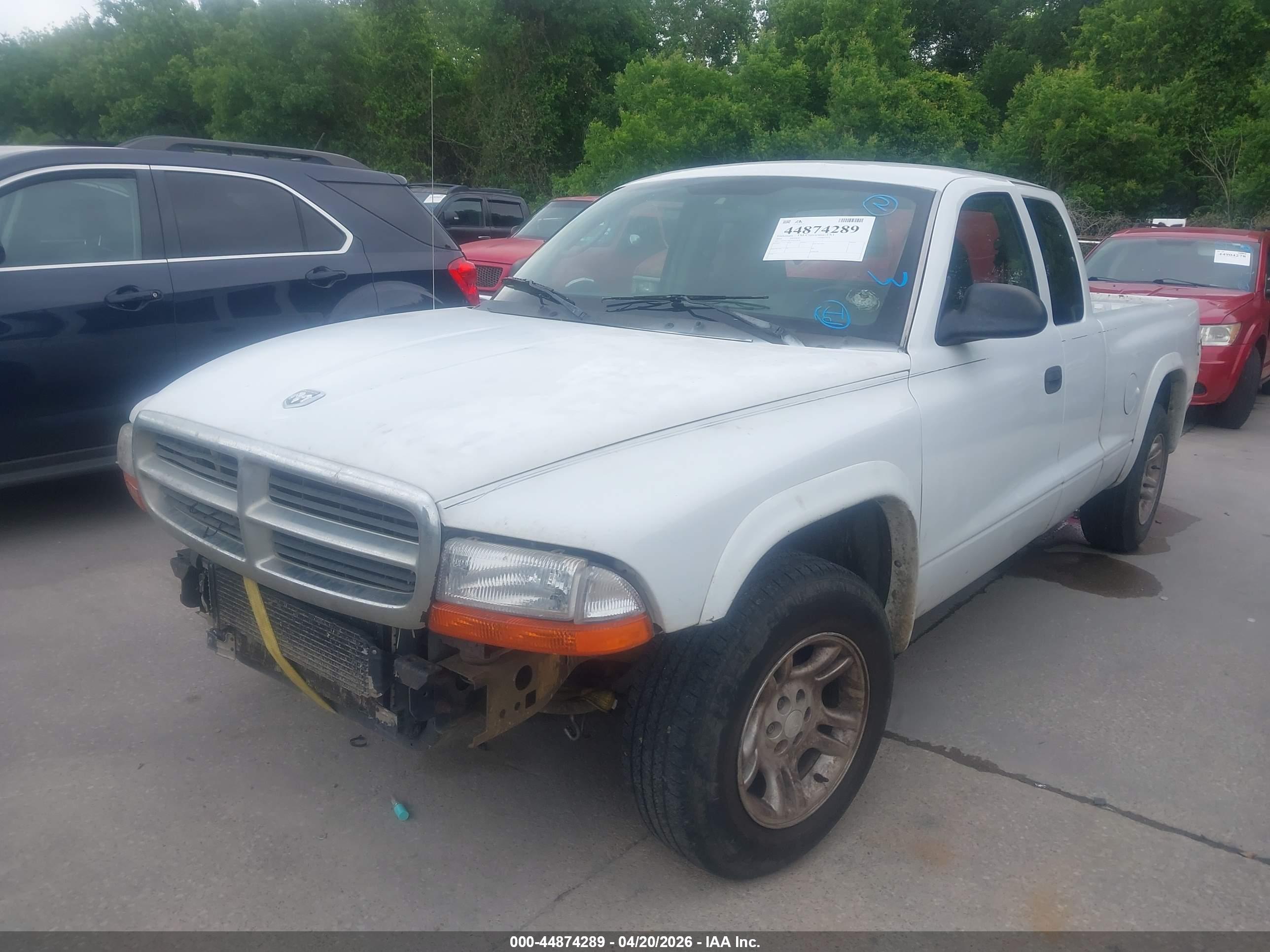 DODGE DAKOTA image 2
