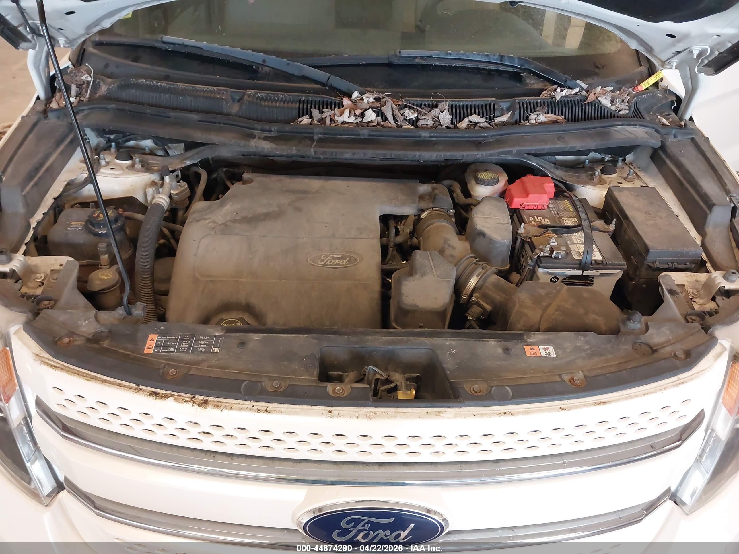 FORD EXPLORER image 10