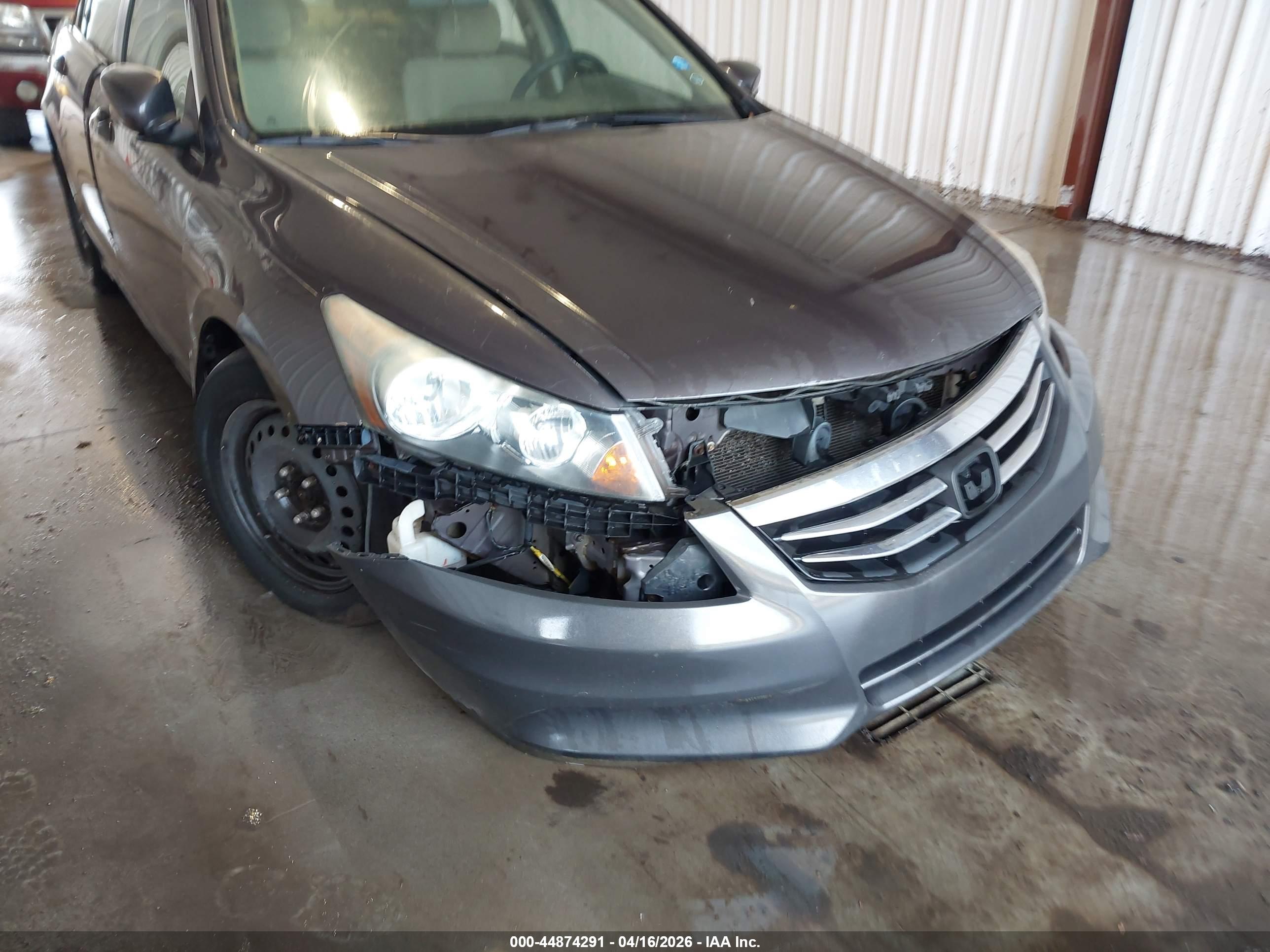 HONDA ACCORD image 6