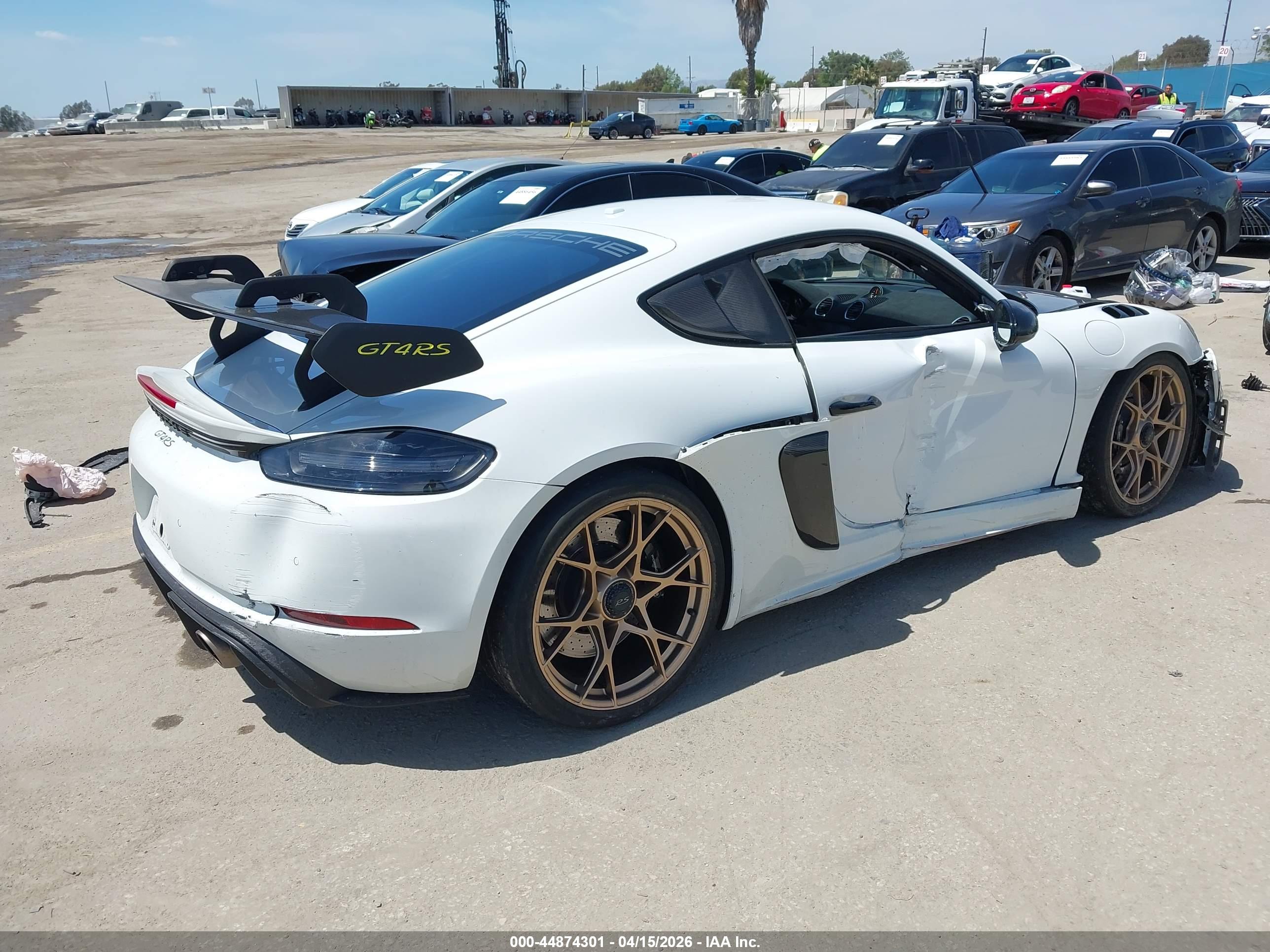 PORSCHE 718 image 4