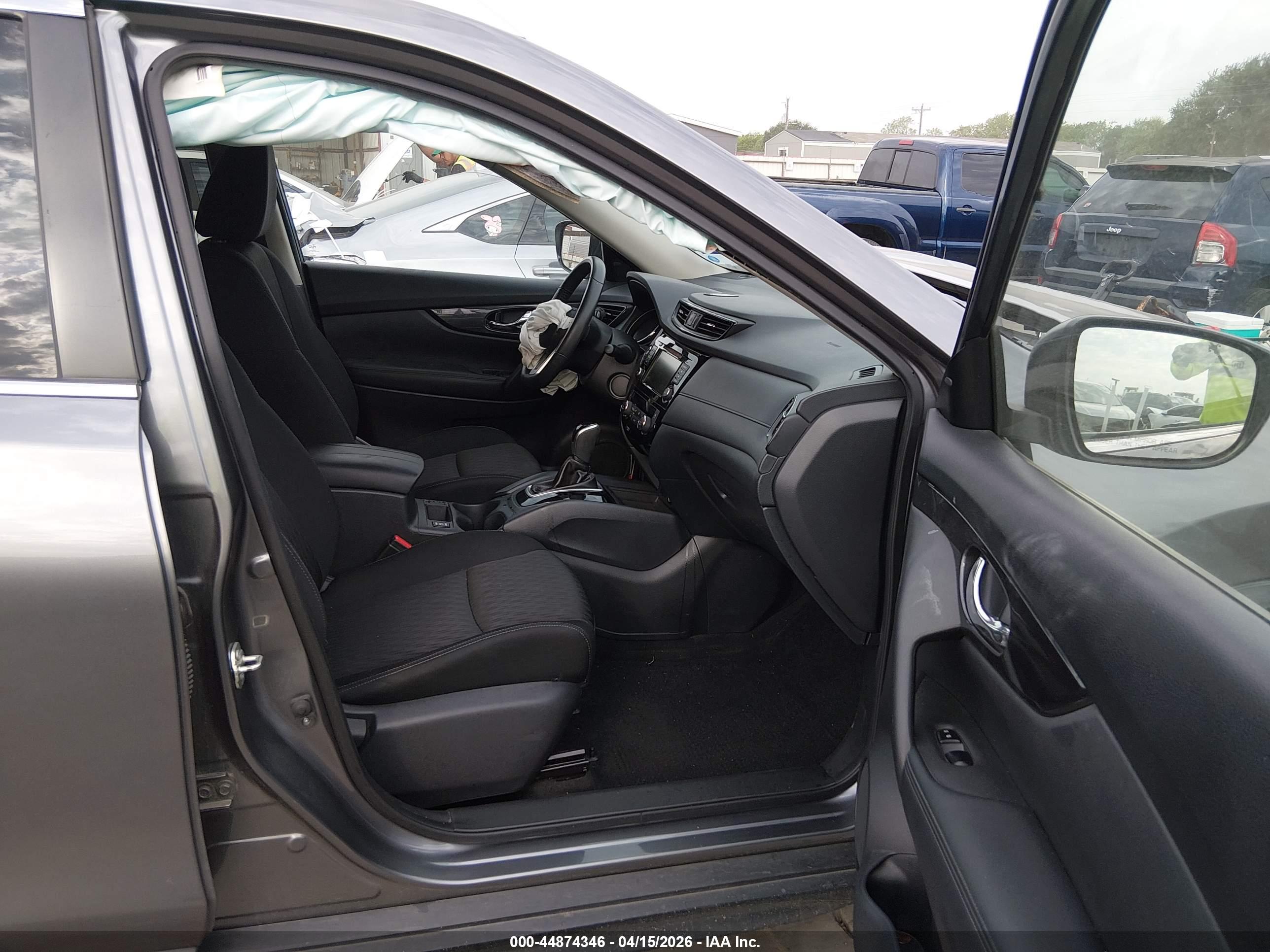 NISSAN ROGUE image 5