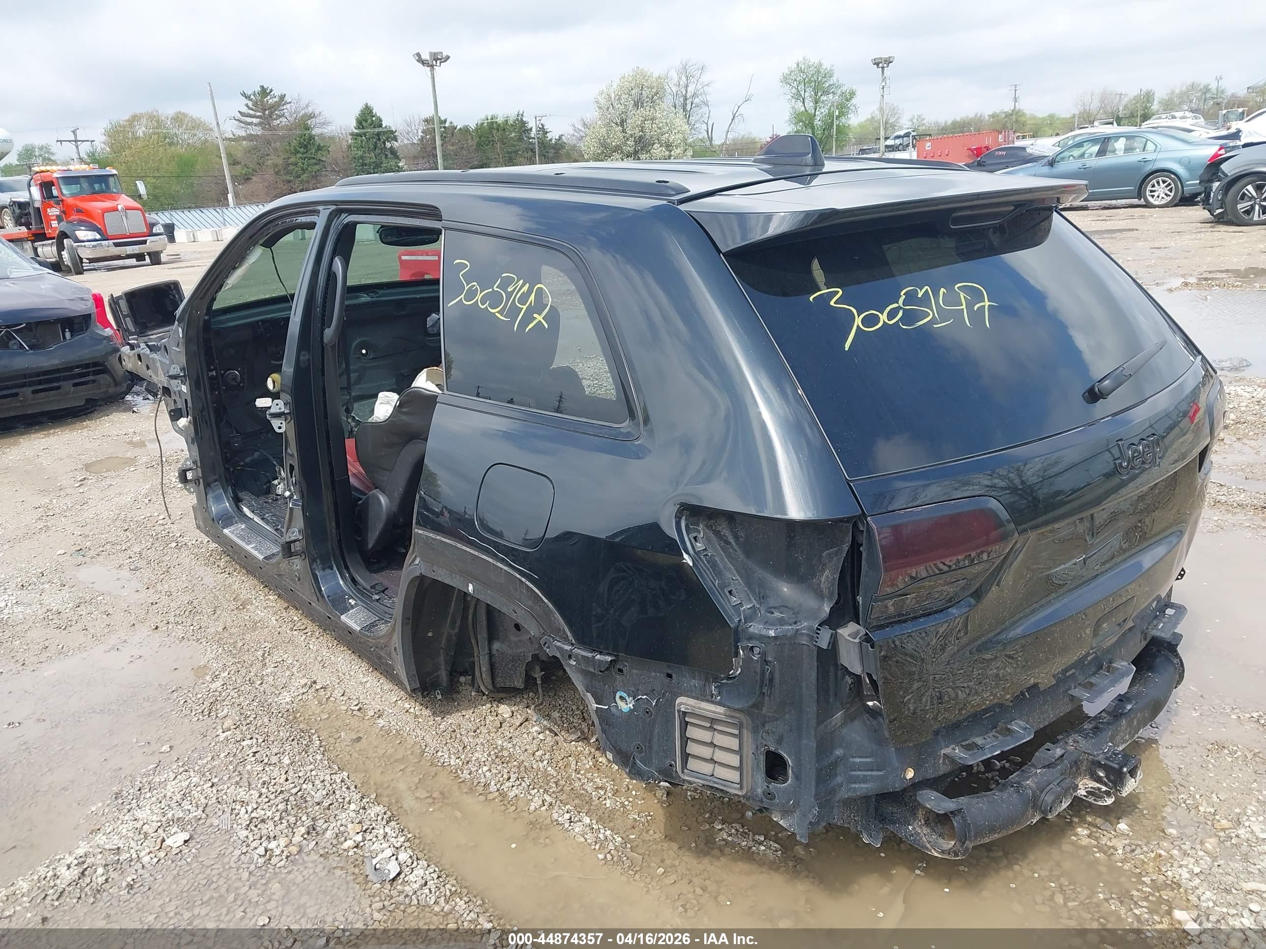 JEEP GRAND image 3