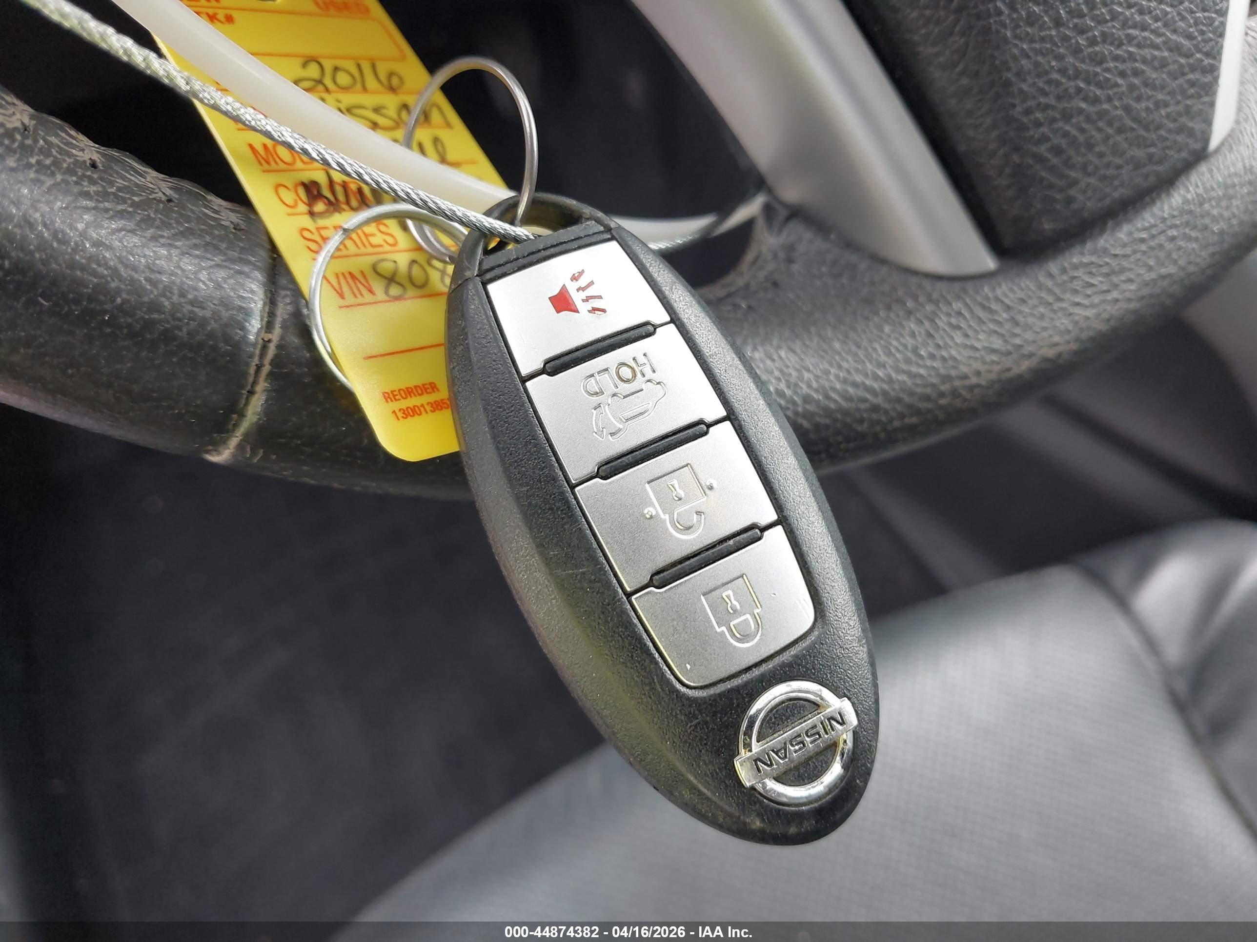 NISSAN ROGUE image 11