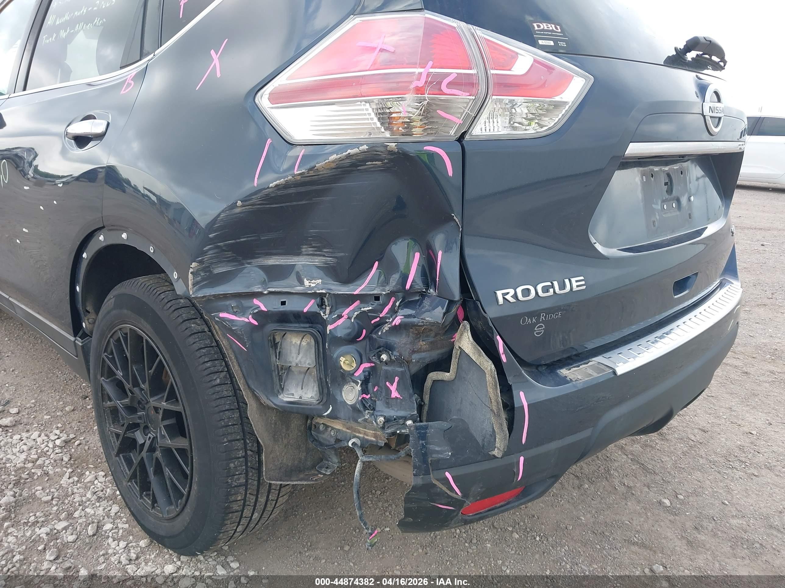 NISSAN ROGUE image 6